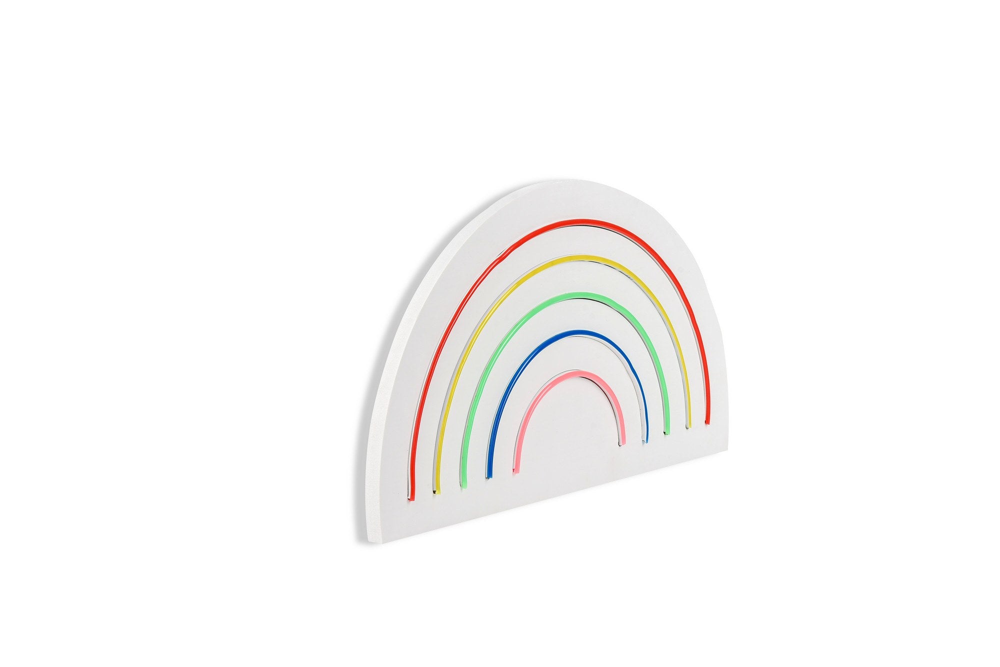 Verleihen Sie Ihrem Raum mit der Rainbow Wandleuchte von Wallity einen magischen Farbglanz! Diese flexible, wasserdichte LED-Beleuchtung schafft ein einladendes Ambiente.