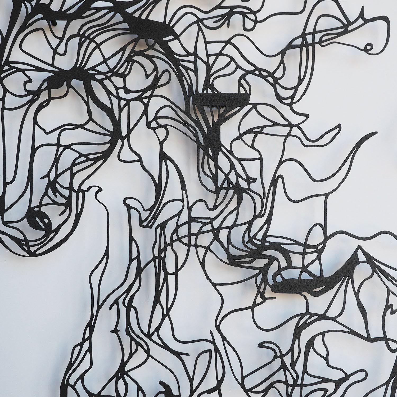 Verleihen Sie Ihrem Zuhause mit der stilvollen Metal Horse Line Art Wanddeko von Wallity einen modernen Akzent. Dieses elegante, schwarze Wandkunstwerk aus hochwertigem Stahl ist ein echter Blickfang.