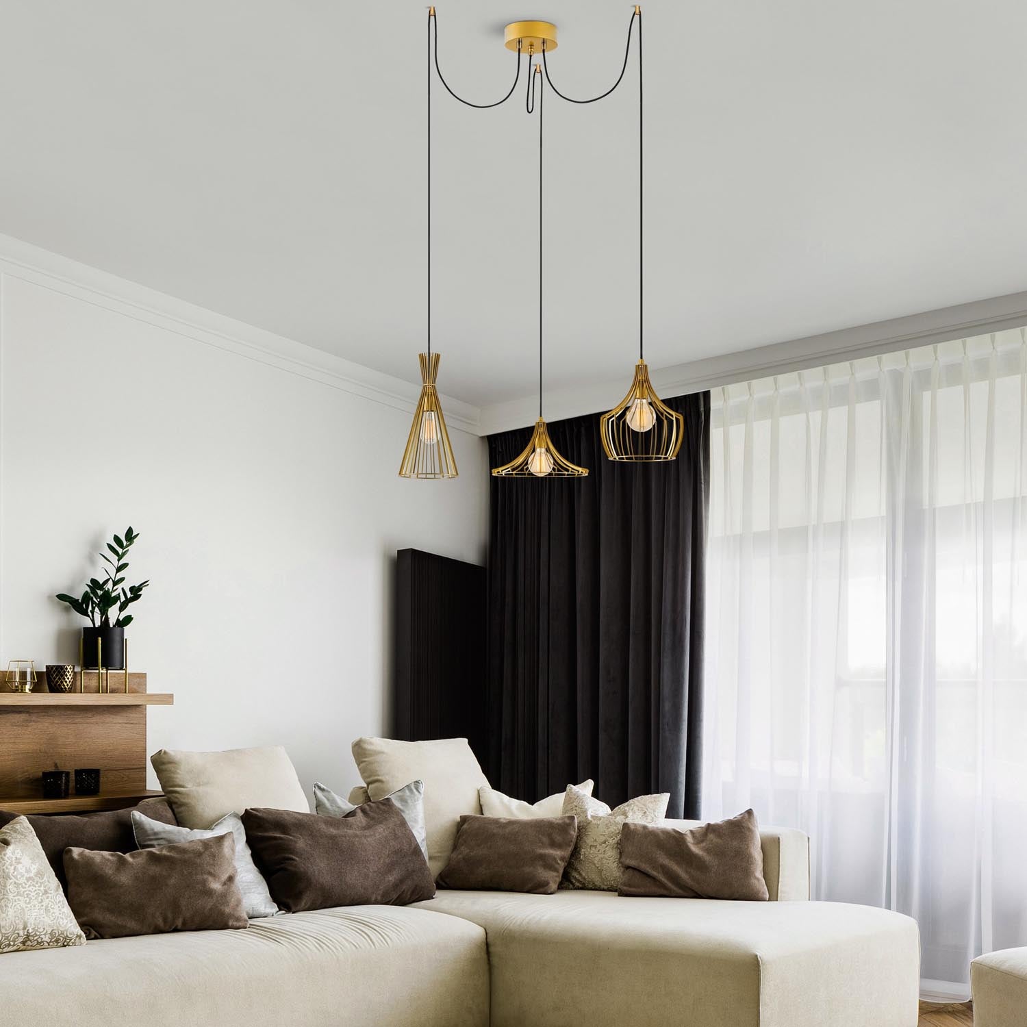 Verleihen Sie Ihrem Raum mit der Mezopotamya Pendelleuchte in Gold von Opviq einen Hauch von Luxus. Ideal für stilvolle Akzente und gemütliche Beleuchtung.