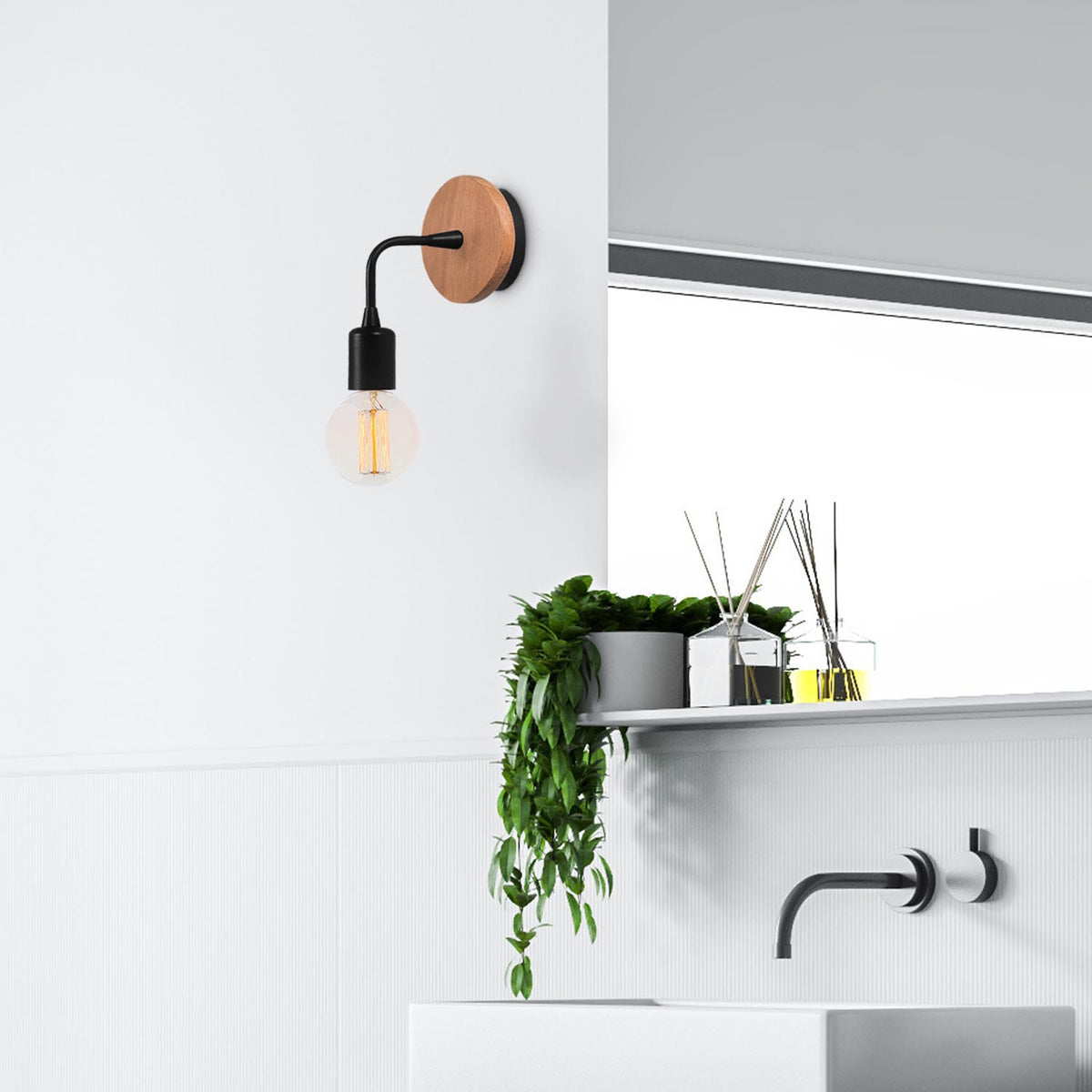 Dartini Wandleuchte - Schwarz in Schwarz präsentiert im Onlineshop von KAQTU Design AG. Wandleuchte ist von Opviq