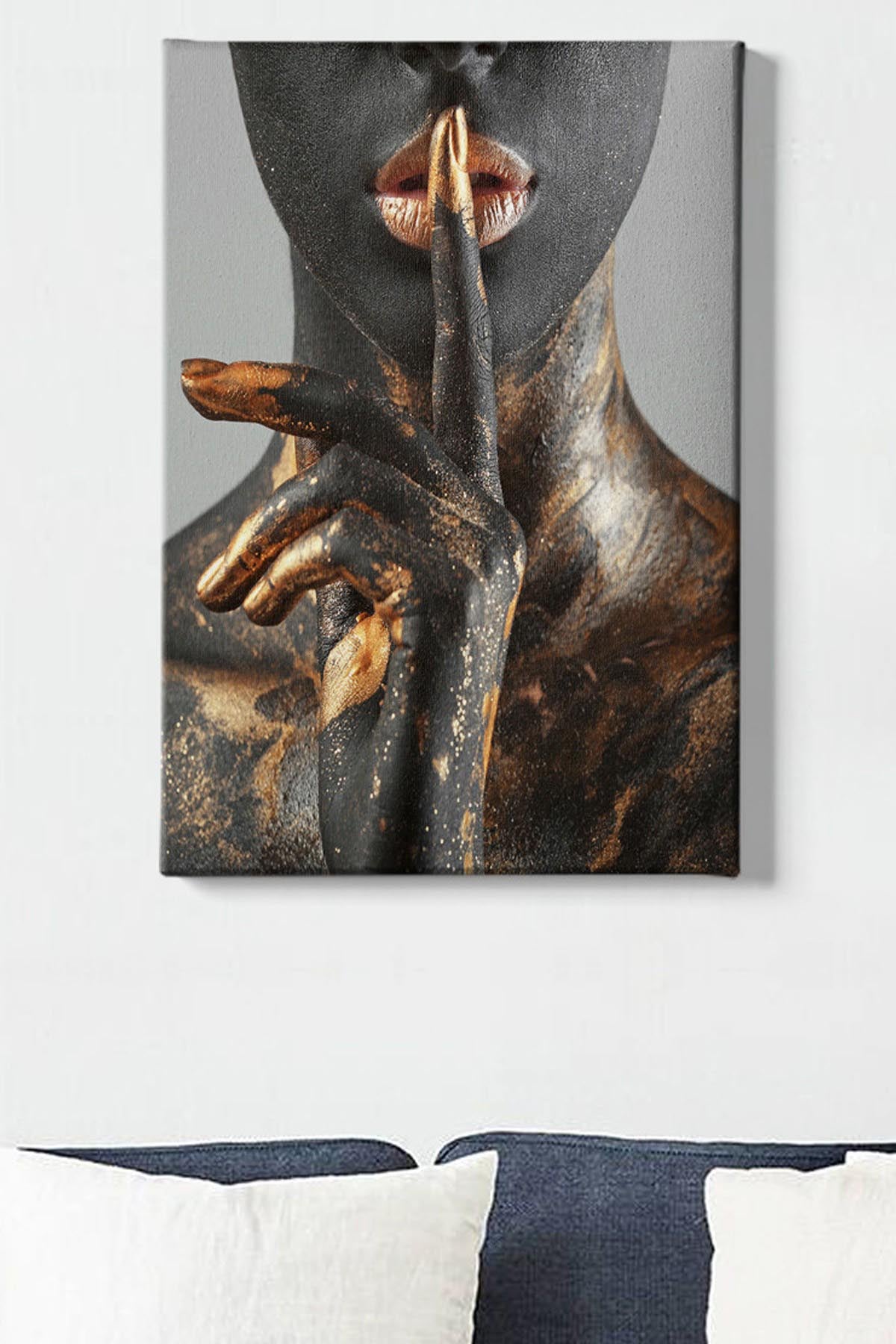 Entdecken Sie das faszinierende Kanvas Tablo (50 x 70) von Wallity. Dieses mehrfarbige Leinwandbild verwandelt jeden Raum in eine Oase der Kreativität und Eleganz.