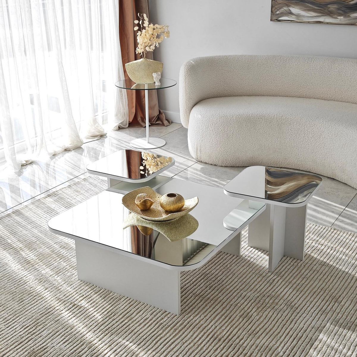 Jazz Sofatisch - Weiss in Weiss präsentiert im Onlineshop von KAQTU Design AG. Couchtisch ist von Hanah Home