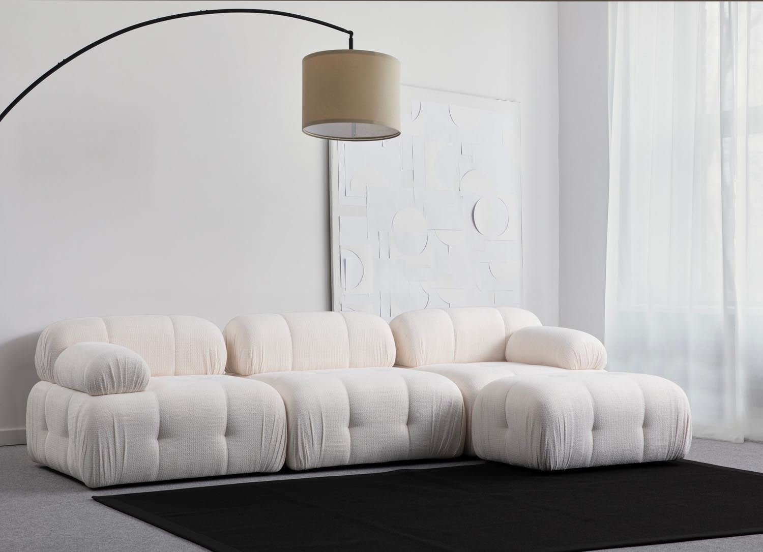 Entdecken Sie das elegante Petite 3 Ecksofa in Weiß von Atelier Del Sofa. Stilvolles Design, luxuriöser Komfort und langlebige Qualität für Ihr Zuhause.