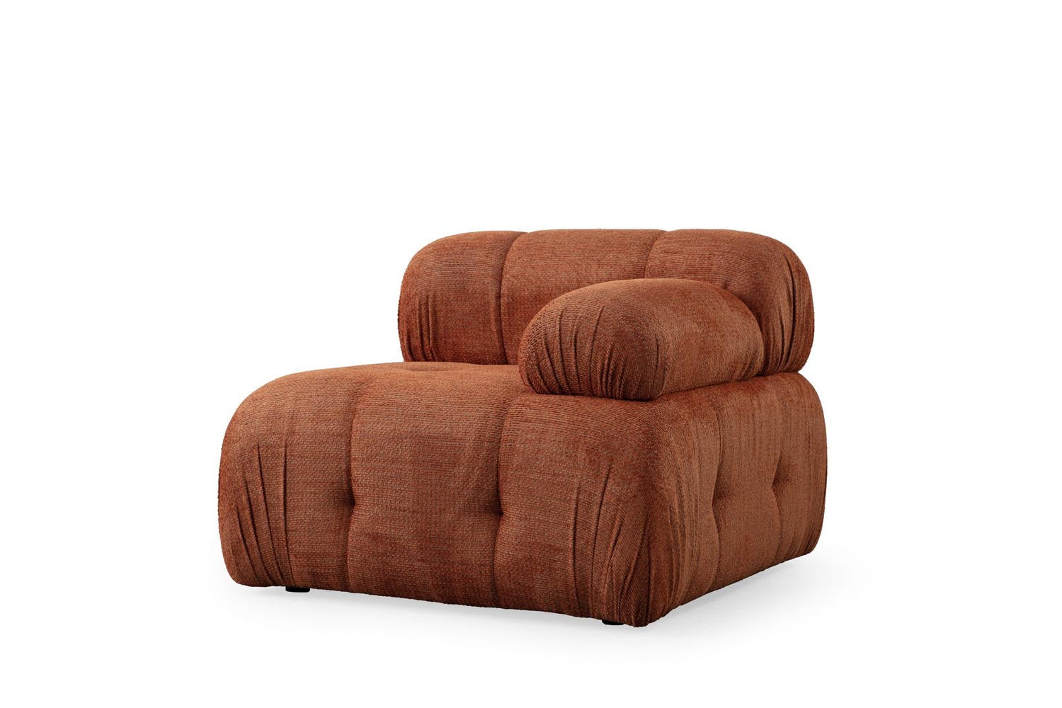 Setzen Sie Akzente in Ihrem Wohnraum mit dem Petite 3 Ecksofa in lebhaftem Orange von Atelier Del Sofa – für Komfort und Stil in jedem Zuhause.