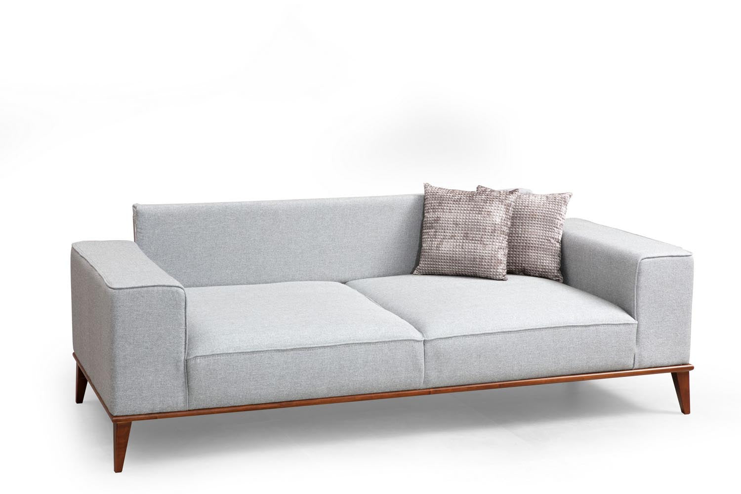 Entdecken Sie das elegante Montana 3-Sitzer Bettsofa in Grau von Atelier Del Sofa – stilvoll, komfortabel und ideal für Gäste. Perfekte Kombination aus Funktionalität und Design.