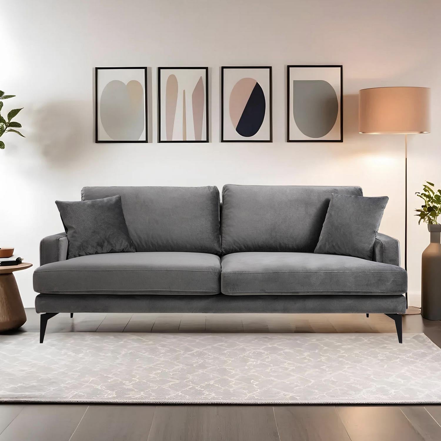 Entdecken Sie das Papira 3-Sitzer Sofa in elegantem Grau von Atelier Del Sofa – die perfekte Kombination aus Komfort, Stil und Langlebigkeit für Ihr Zuhause.