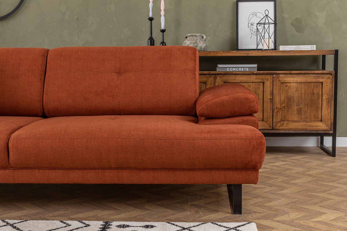 Mustang Bettsofa - Orange in Orange präsentiert im Onlineshop von KAQTU Design AG. Bettsofa ist von Atelier Del Sofa
