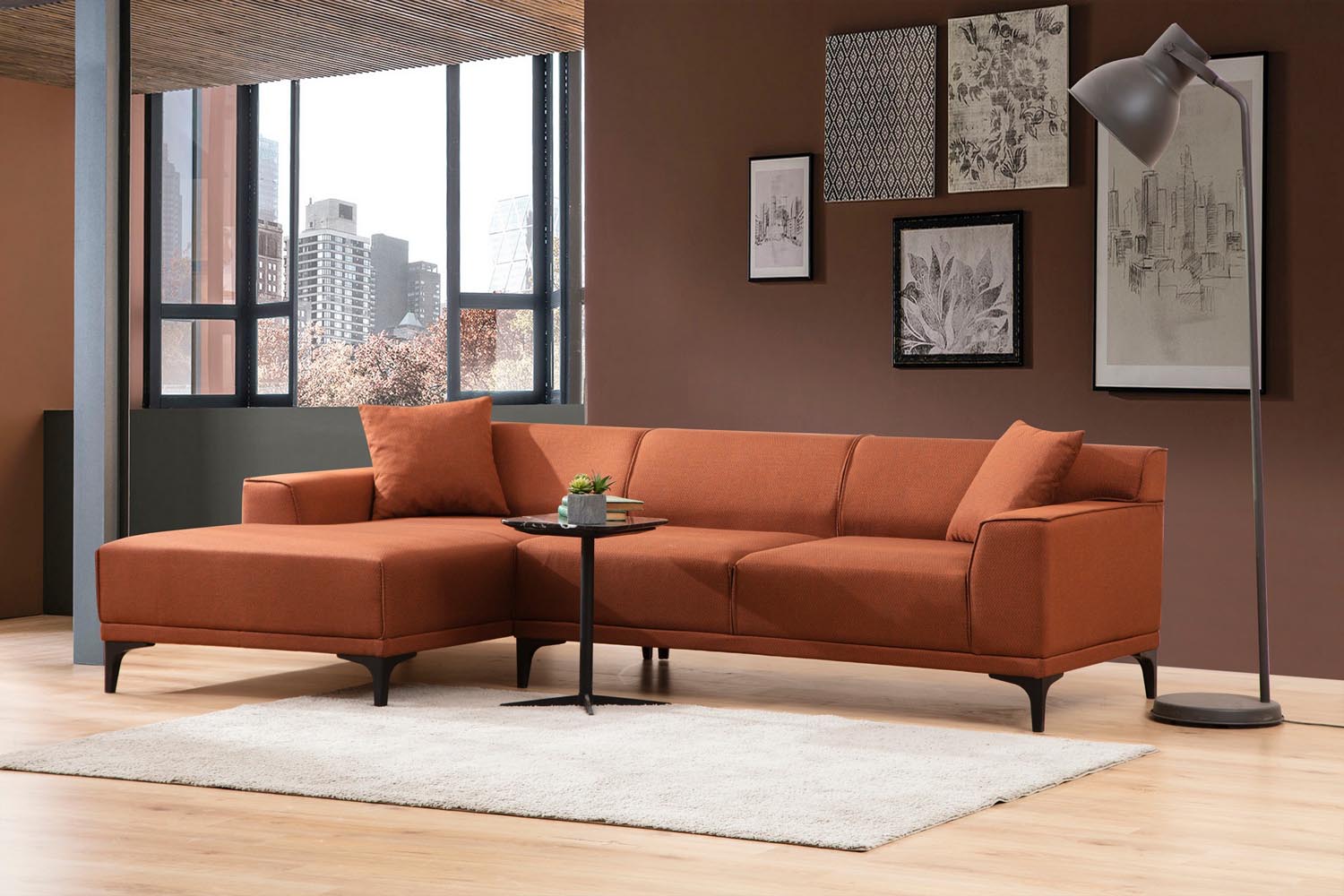 Bringen Sie Farbe und Eleganz in Ihr Zuhause mit dem Petra L Corner Ecksofa in strahlendem Orange von Atelier Del Sofa – der ideale Mittelpunkt für Ihr Wohnzimmer!