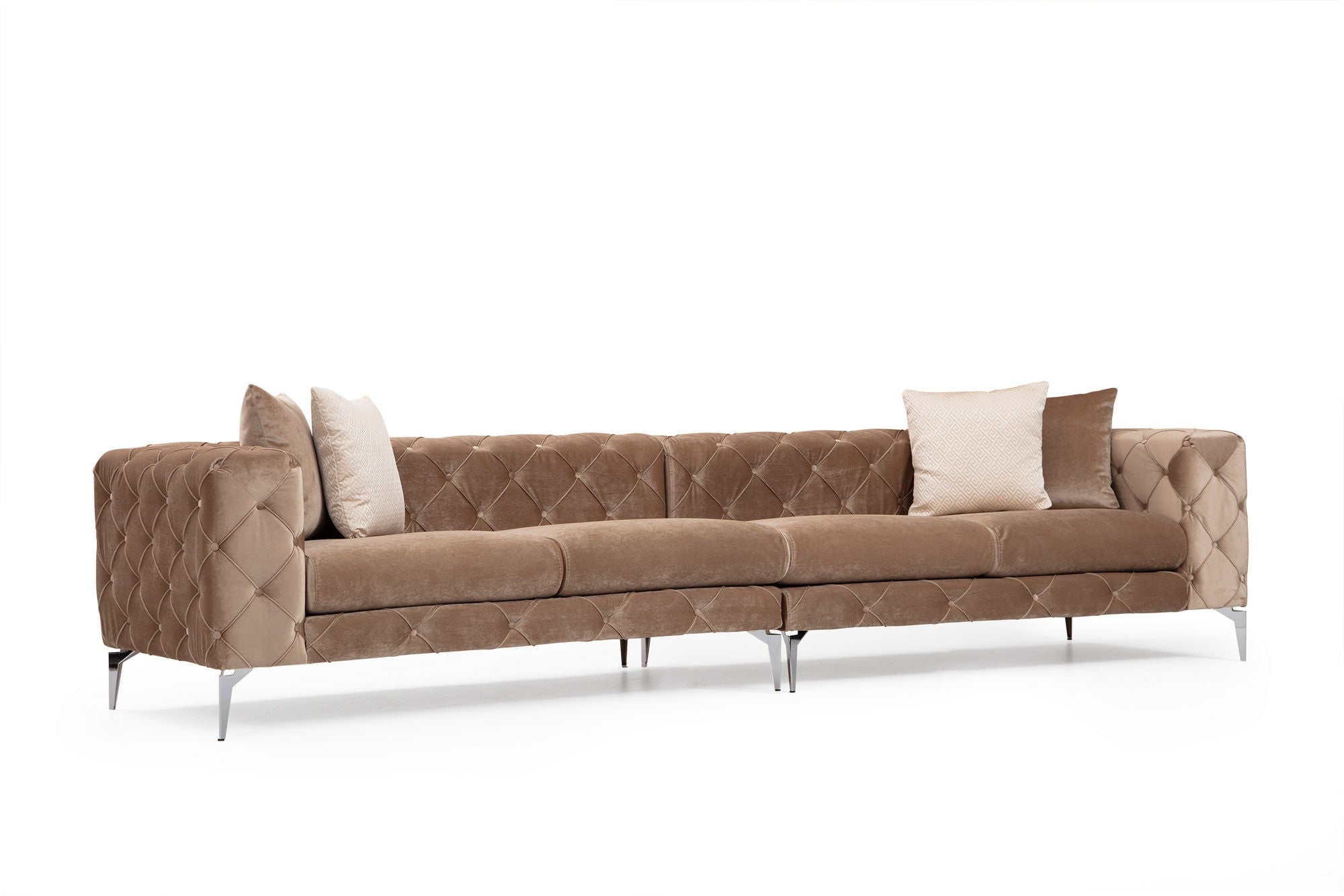 Como - Dark Cream in Dunkle Creme präsentiert im Onlineshop von KAQTU Design AG. 4er Sofa ist von Atelier Del Sofa