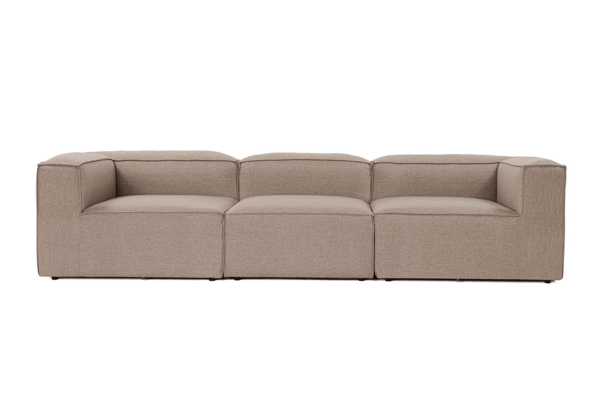 Fora 3 Seater - Brown in Braun präsentiert im Onlineshop von KAQTU Design AG. 3er Sofa ist von Atelier Del Sofa