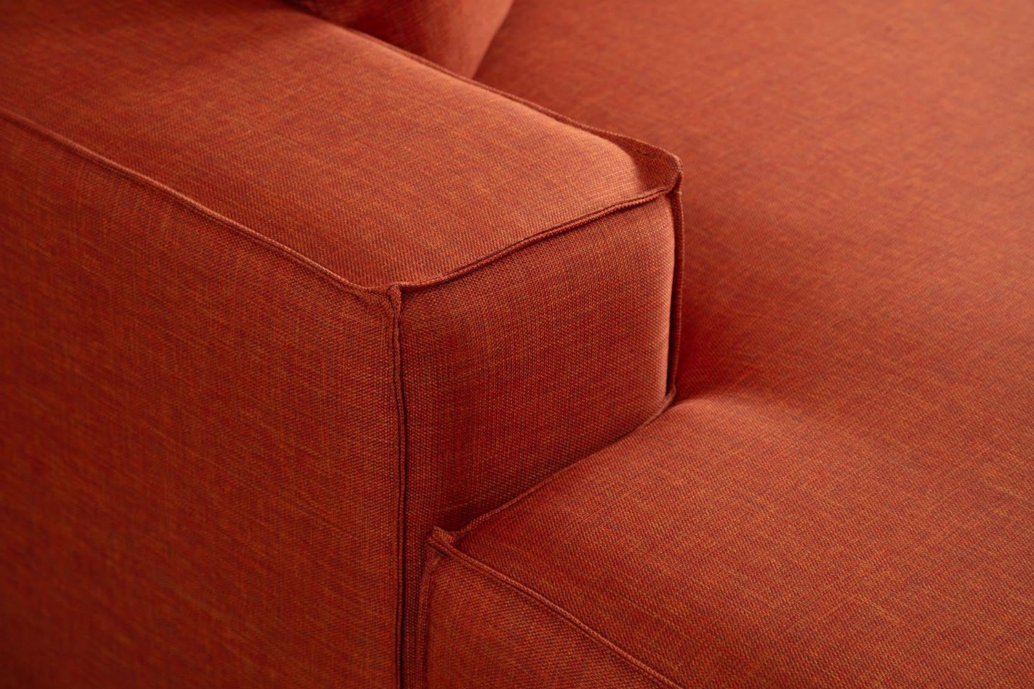 Verleihen Sie Ihrem Wohnraum mit dem Pırlo Corner Left Bettsofa in lebhaftem Orange von Atelier Del Sofa einen Hauch von Eleganz und Gemütlichkeit!