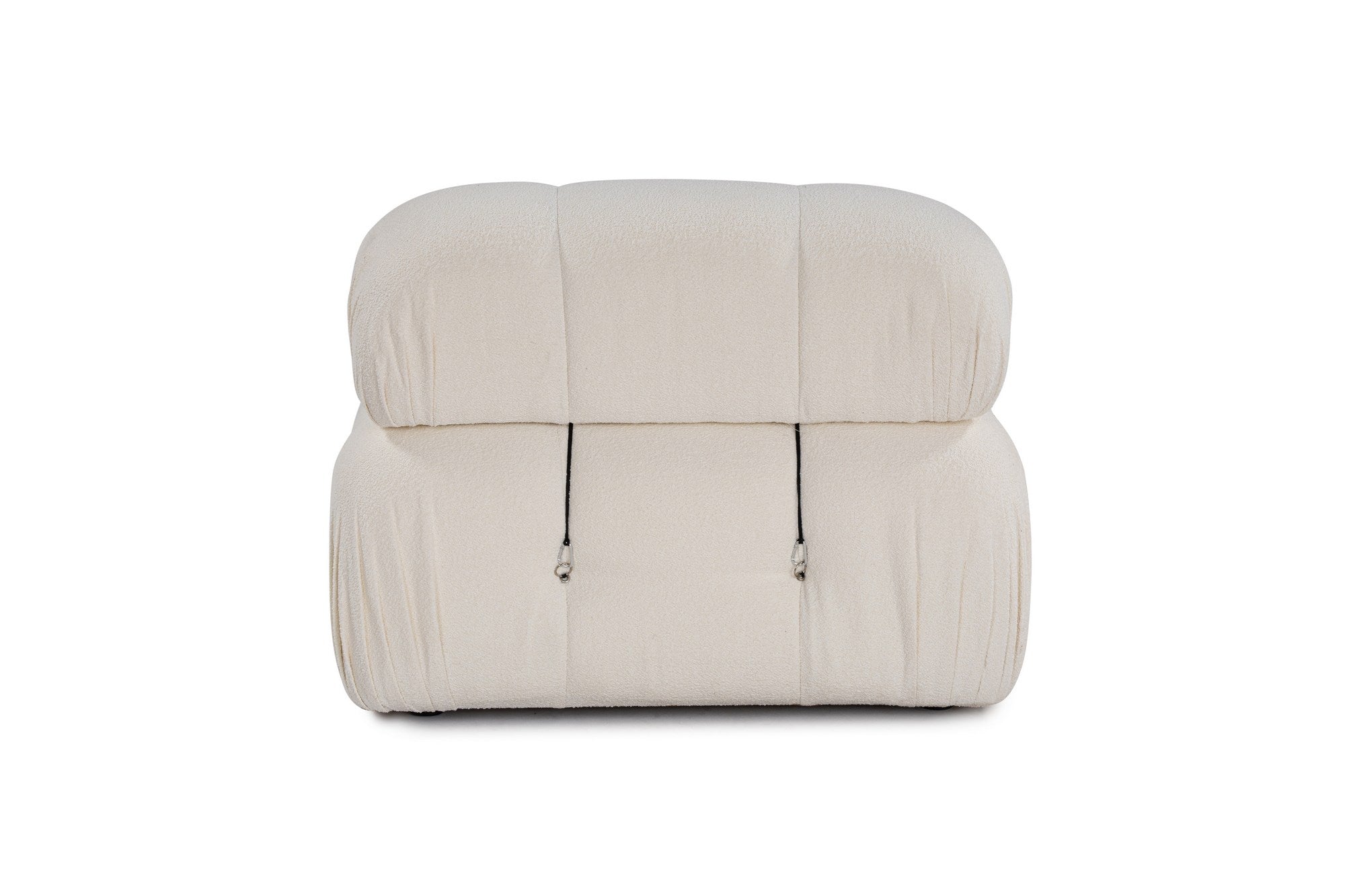 Entdecken Sie das elegante Bubble 1R Sofa in Weiß von Atelier Del Sofa. Luxuriöser Komfort trifft auf modulares Design für individuelle Wohnlösungen.