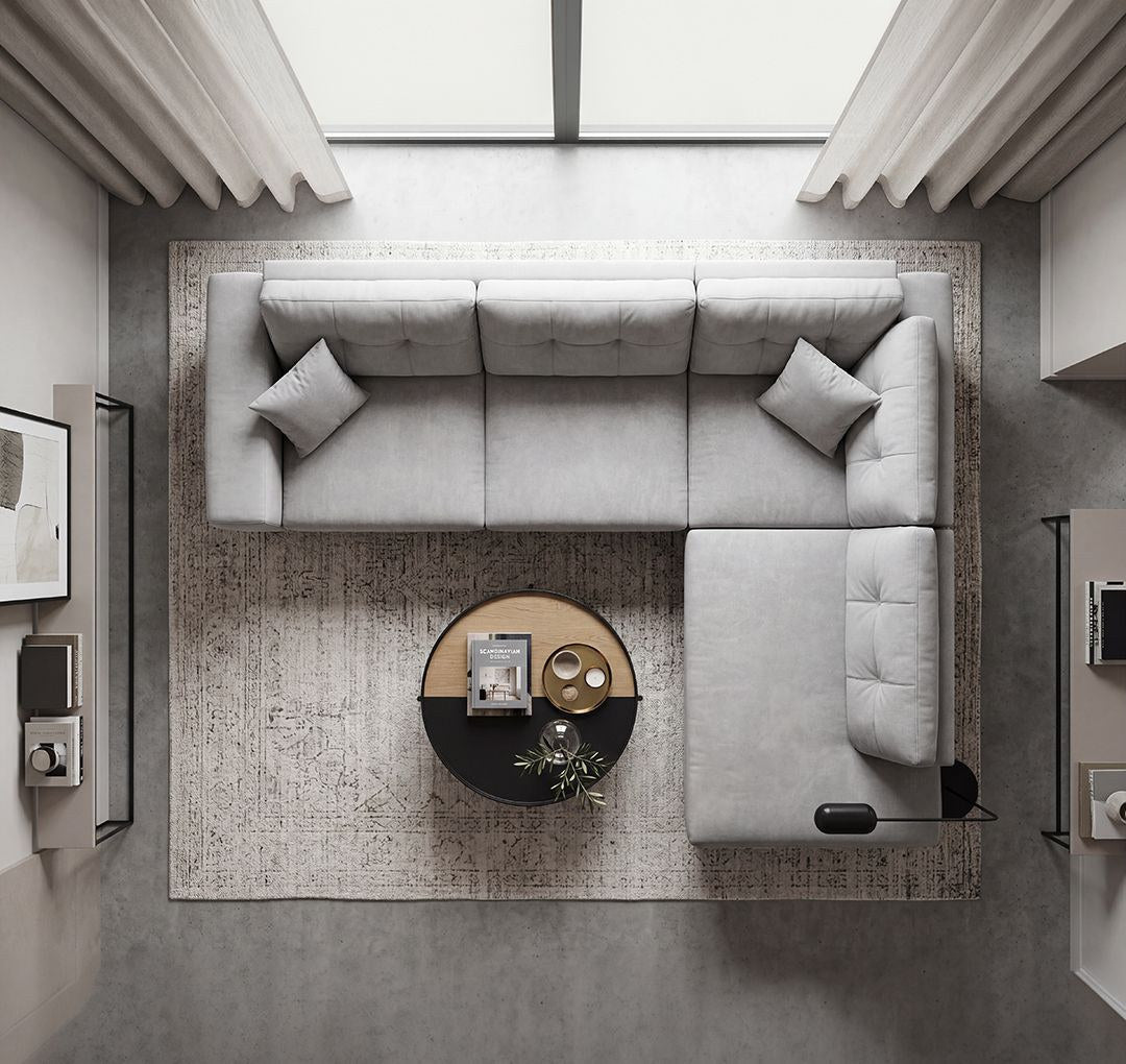 Foto des Maddison Ecksofa links in Ecru von Hanah Home: Sofa mit Polyesterbezug, Buchenholzgestell und Kunststoffbeinen im Wohnraum.