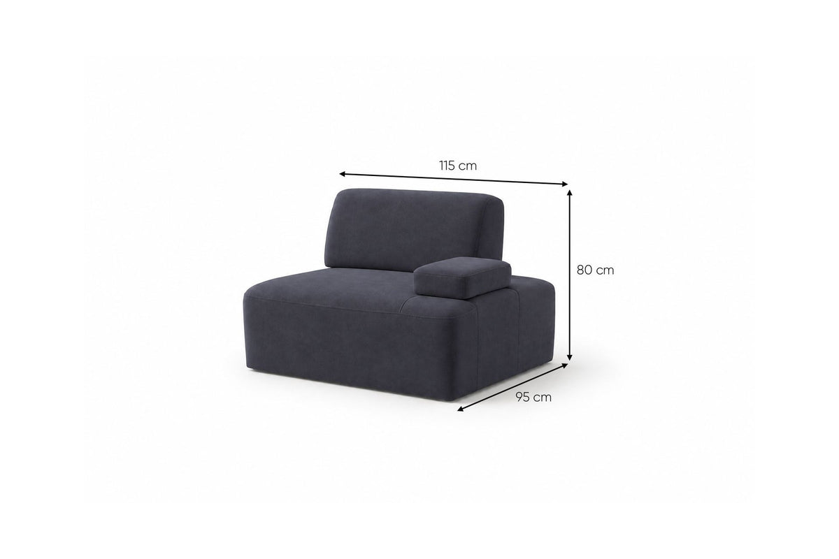 Petrolblaues 4-Sitzer Sofa Madlen mit niedrigen Kunststoffbeinen, Polyesterbezug, zwei Kissen und sichtbarem Staufach unter der Sitzfläche.