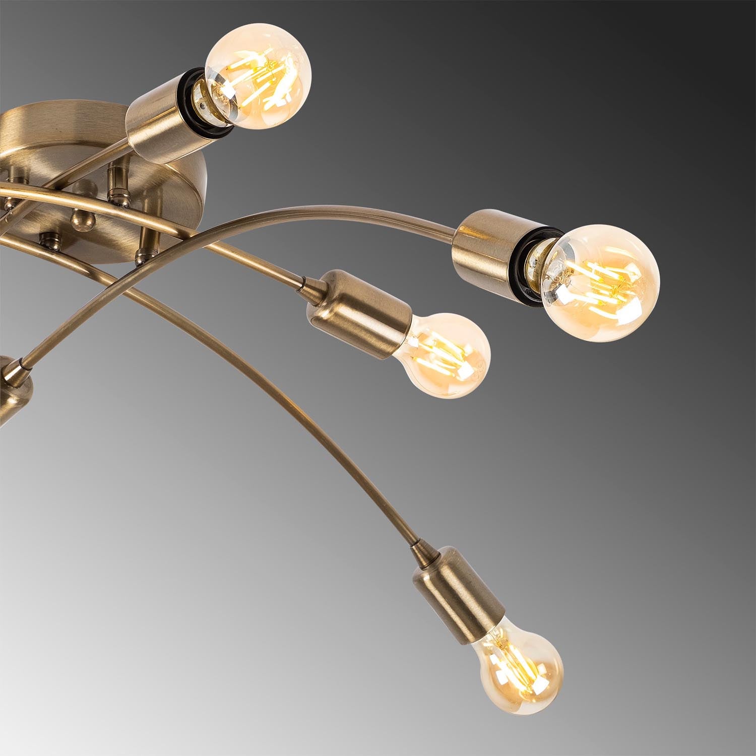 Entdecken Sie die Banana Deckenleuchte von Opviq – ein elegantes Vintage-Design, das jedem Raum einen glamourösen Akzent verleiht. Perfekt für stilvolle Beleuchtung!