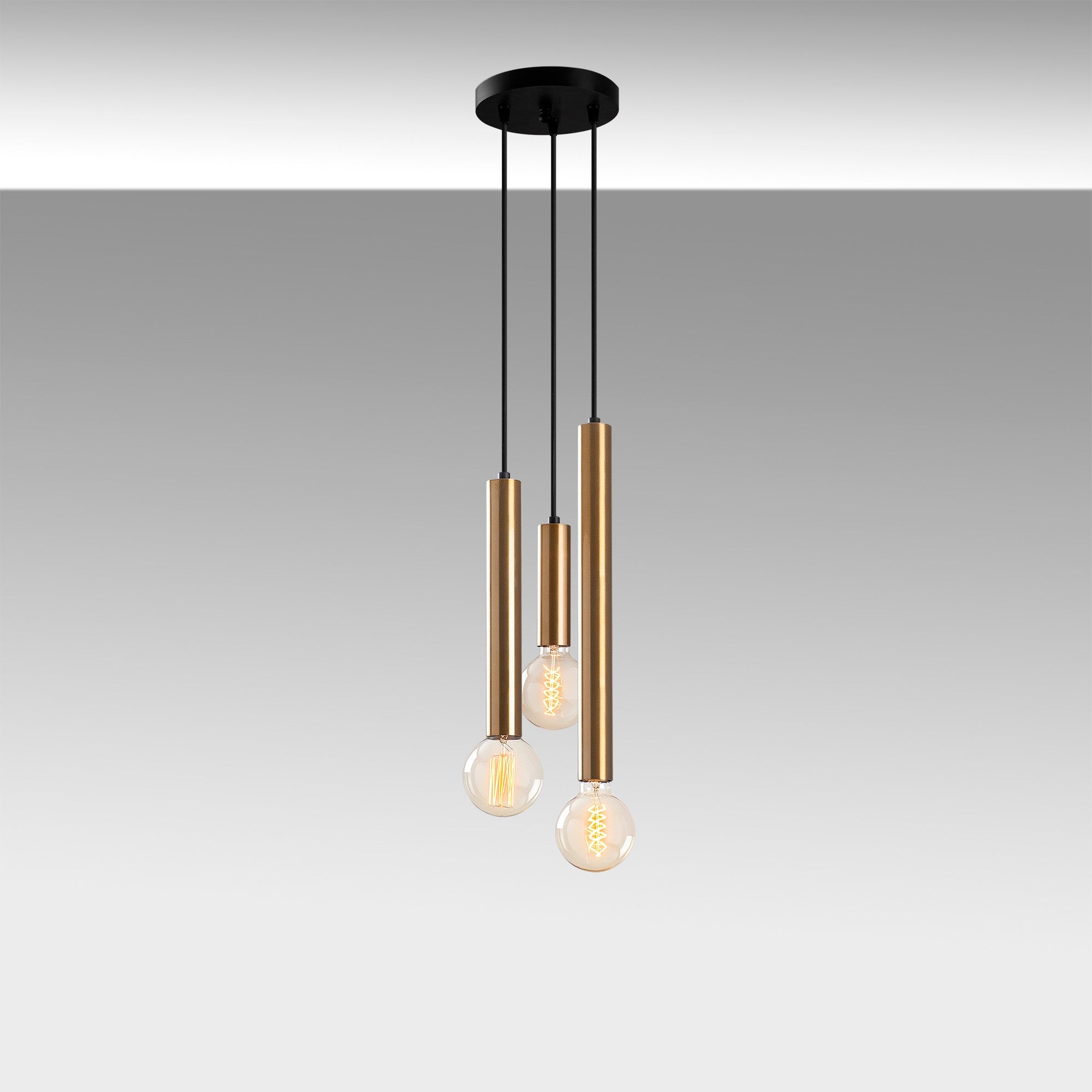 Verleihen Sie Ihrem Zuhause mit der Tempo Pendelleuchte von Opviq einen Hauch von Vintage-Charme und stilvoller Eleganz.