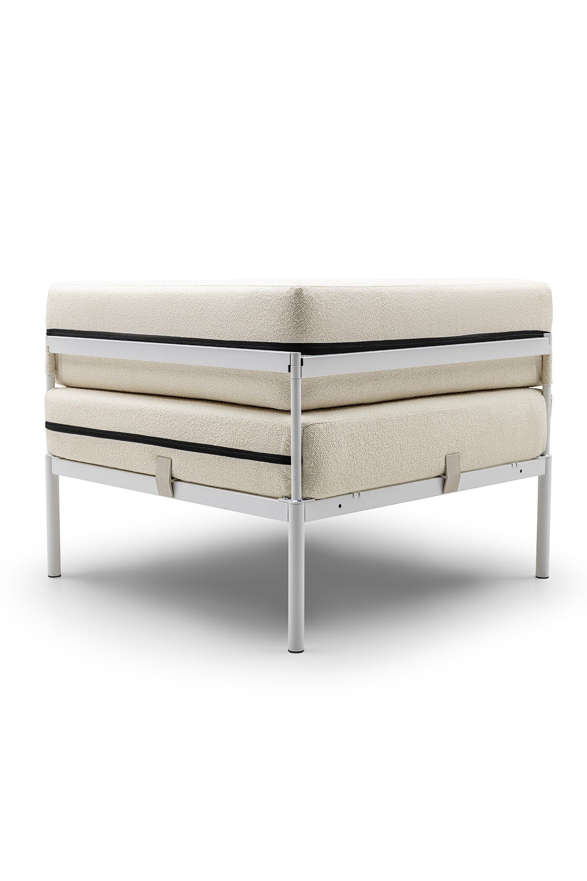 Eckmodul in Weiss/Creme von Hanah Home mit Bouclé-Stoff, Metallbeinen und verstellbarer Rückenlehne, Sitzfläche in Eckform.