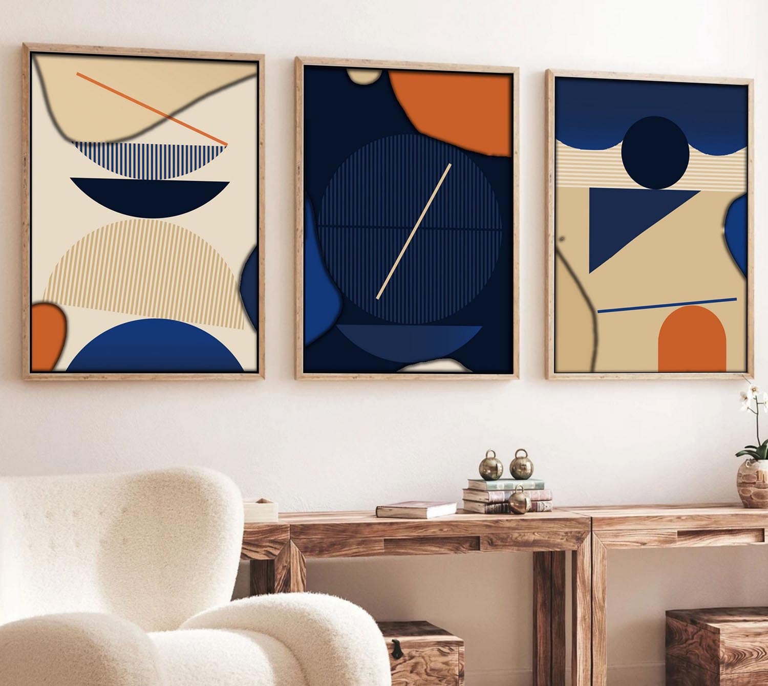 Entdecken Sie das fesselnde Huhu101 Bild von Wallity – ein 3-teiliges, mehrfarbiges Kunstwerk, das Ihre Wände zum Leben erweckt!