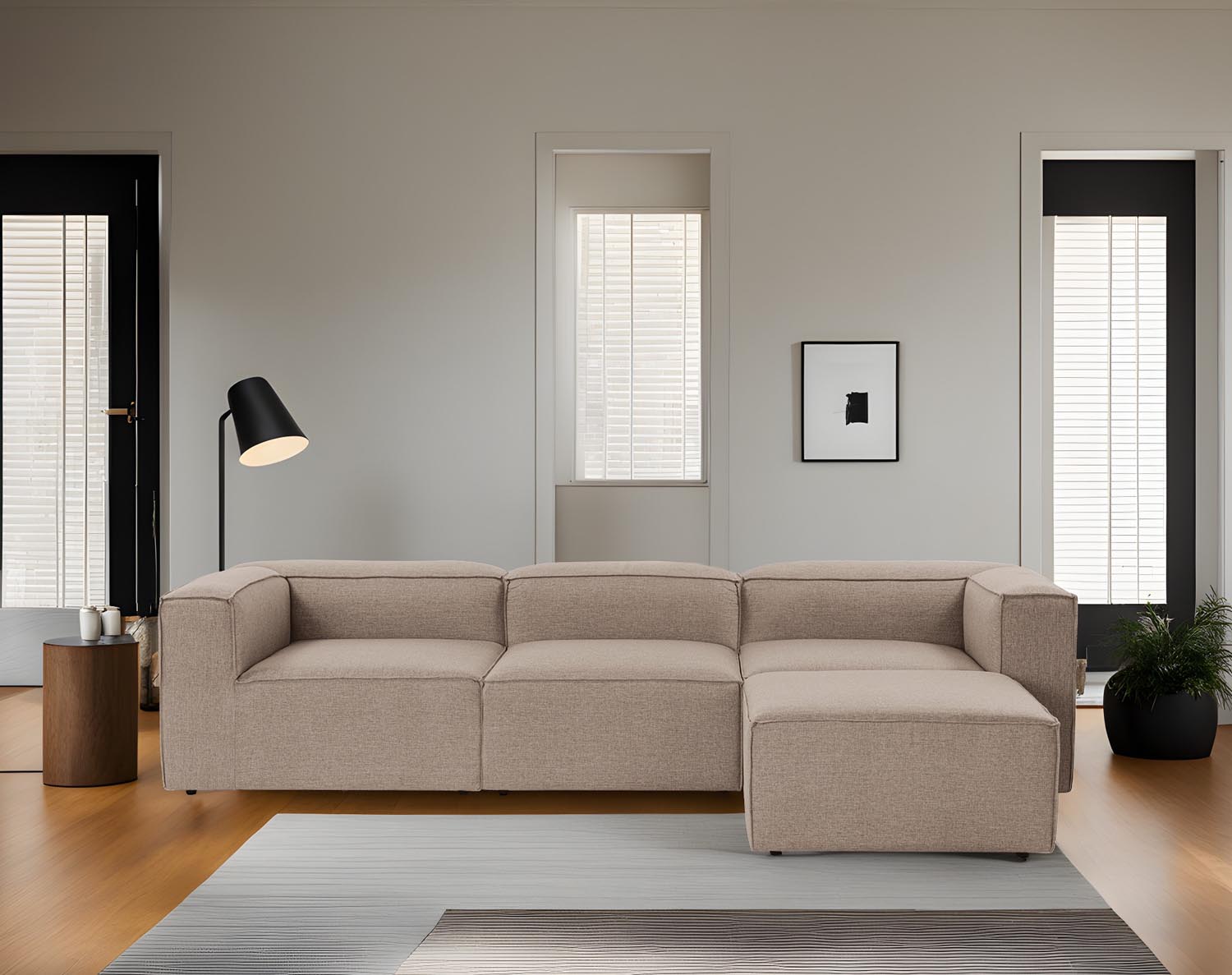 Erleben Sie das Fora Ecksofa in elegantem Braun von Atelier Del Sofa – ein luxuriöses Möbelstück, das Stil und Komfort vereint.