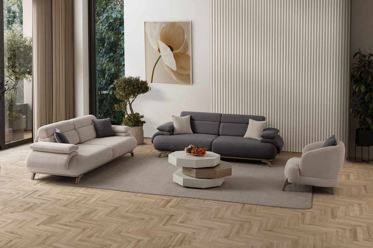 Anthrazitfarbenes 3-Sitzer-Sofa Bonjo Silver mit Polyesterbezug in Tuna-Struktur, Holzbeinen und abnehmbarem Rückenkissen von Hanah Home