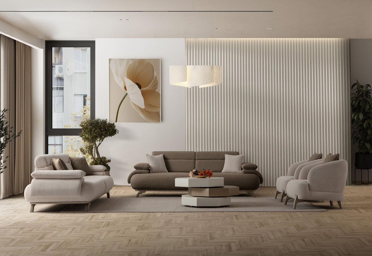 3-Sitzer-Sofa Bonjo Silver in Erde von Hanah Home, Polyesterbezug mit Tuna-Struktur, Holzbeine, abnehmbares Rückenkissen, zwei Zierkissen.