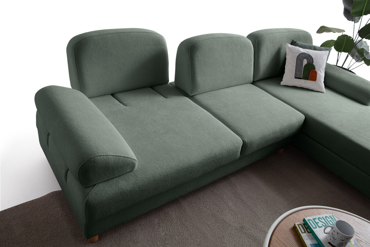 Grünes Eck-Schlafsofa Aries von Hanah Home mit Coco-Boucle-Stoff, Holzbeinen und Aufbewahrungstruhe, rechts ausgerichtet.