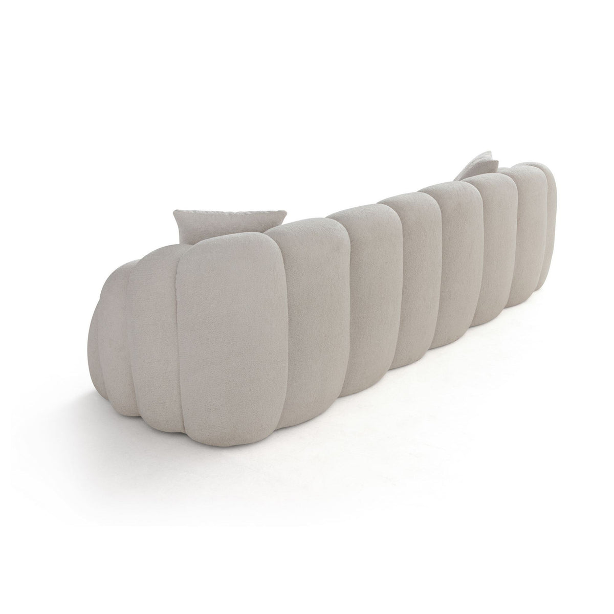 Weisses 4-Sitzer Sofa Octavio von Hanah Home mit Polyesterbezug, Kunststoffbeinen und abnehmbarem Rückenkissen, Frontalansicht.