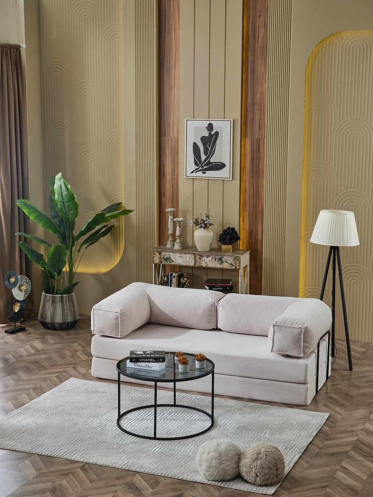 Cremefarbenes 2-Sitzer Schlafsofa aus Polyester-Leinen-Stoff mit Schaumstofffüllung, Eisenstützstreben und niedriger Sitzhöhe.
