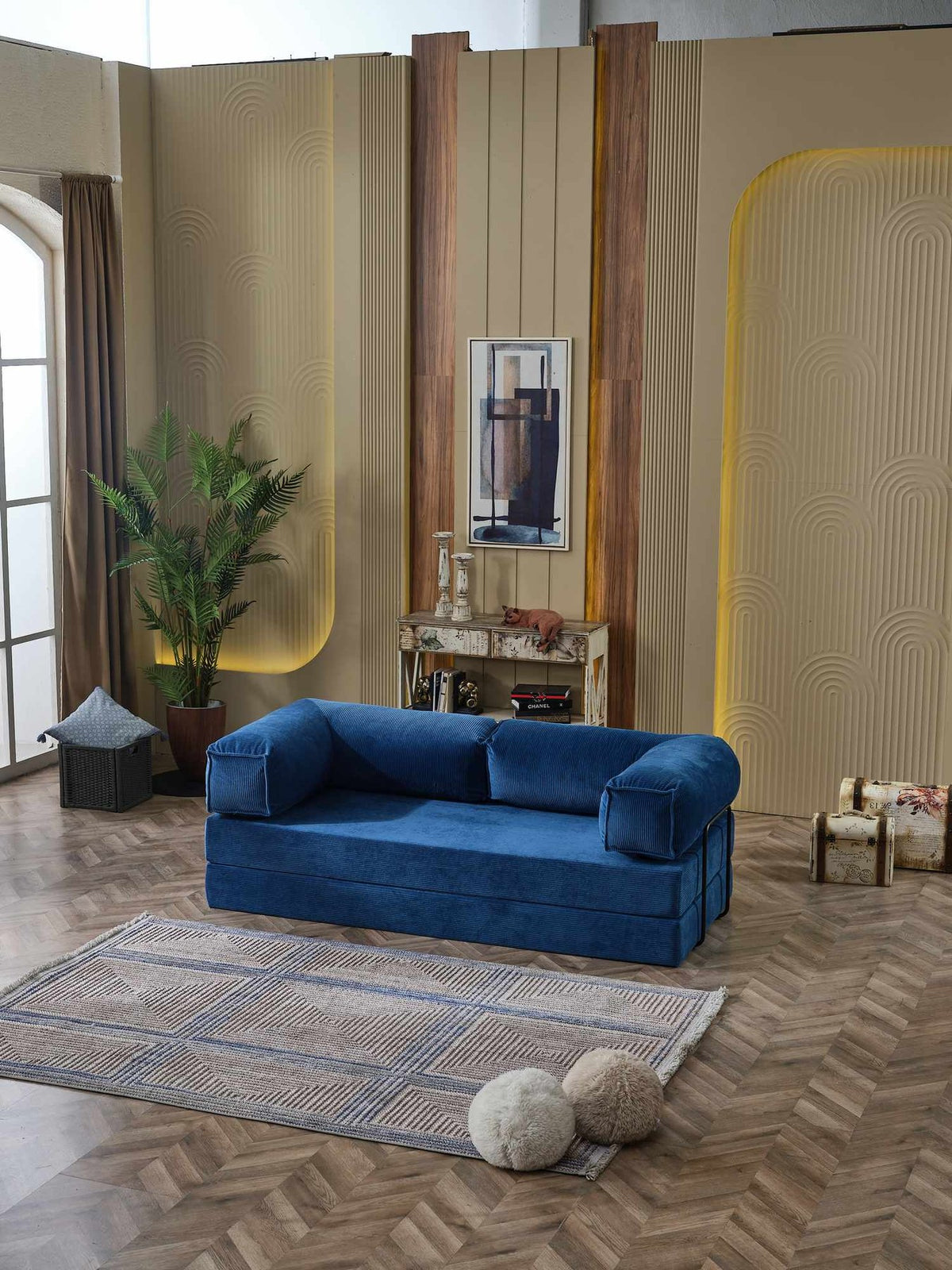 Dunkelblaues 3-Sitzer Schlafsofa Kanepe 200 von Hanah Home aus Polyester und Leinen, mit Eisenstützstreben und ausklappbarer Liegefläche.