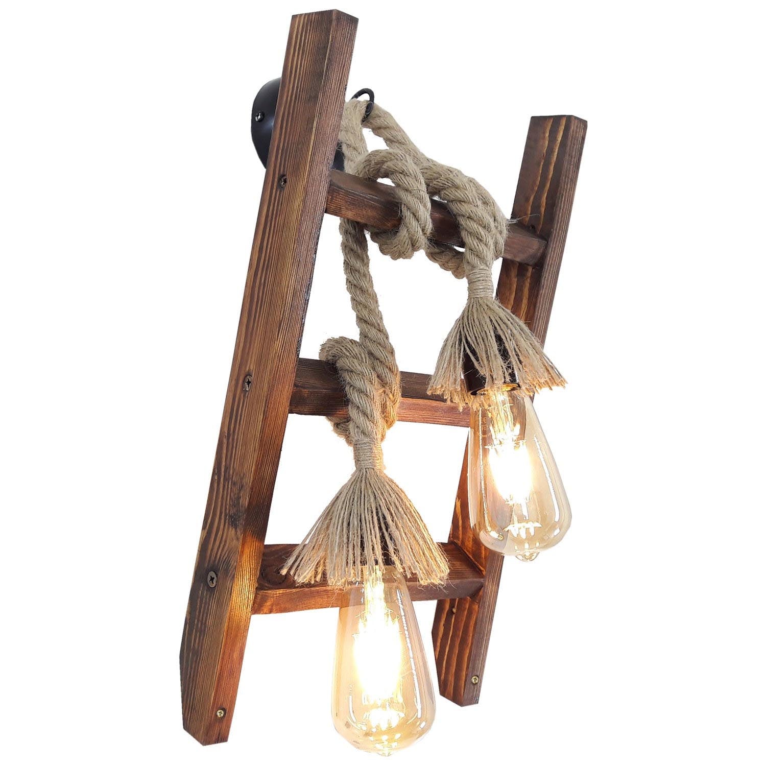 Verleihen Sie Ihrem Raum mit der Merdiven Halat Aplik Wandleuchte in Walnuss von Opviq eine elegante Note. Diese handgefertigte Lampe aus massivem Kiefernholz schafft eine einladende Atmosphäre.