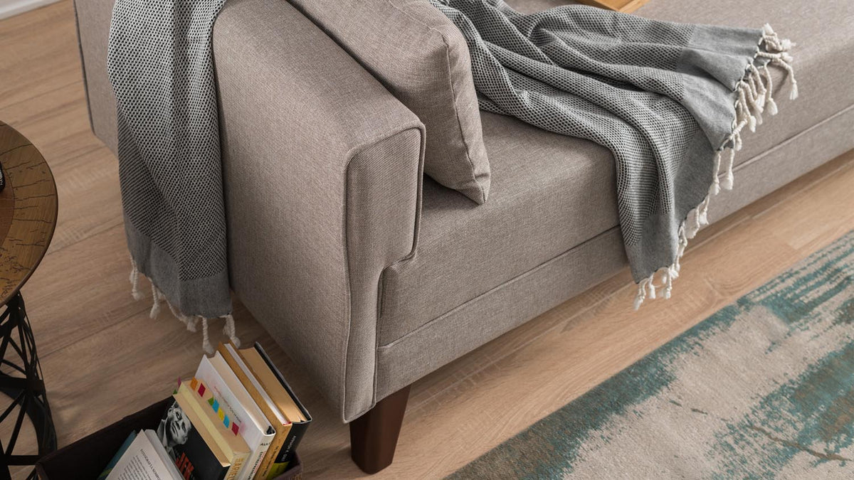 Bella Sofa Bed Bettsofa - Sahne in Sahne präsentiert im Onlineshop von KAQTU Design AG. Bettsofa ist von Atelier Del Sofa