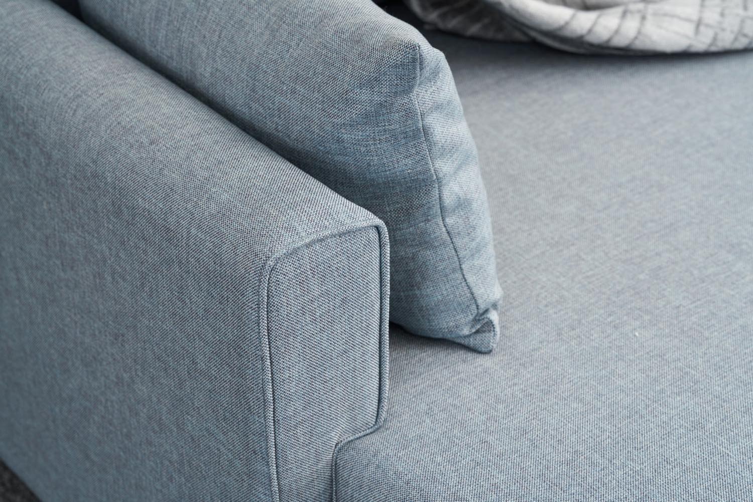 Erleben Sie das Bella Soft Mini Köşe Left Bettsofa in Blau – eine elegante Lösung für stilvolles Wohnen und entspannende Nächte!