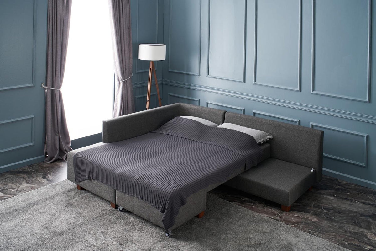 Manama Corner Sofa Bed Left Bettsofa - Anthrazit in Anthrazit präsentiert im Onlineshop von KAQTU Design AG. Bettsofa links ist von Atelier Del Sofa