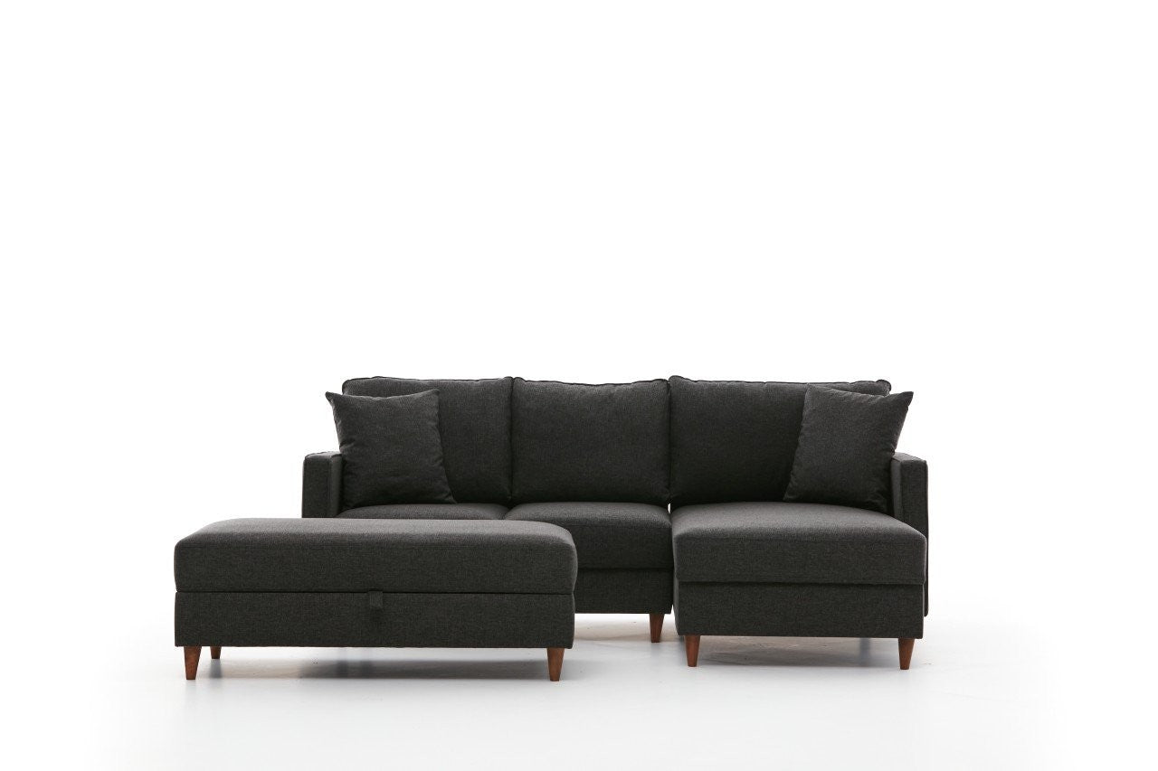 Genießen Sie das elegante Eva Right Ecksofa in Anthrazit – ideal für stilvolle Entspannung und ein modernes Wohnambiente.