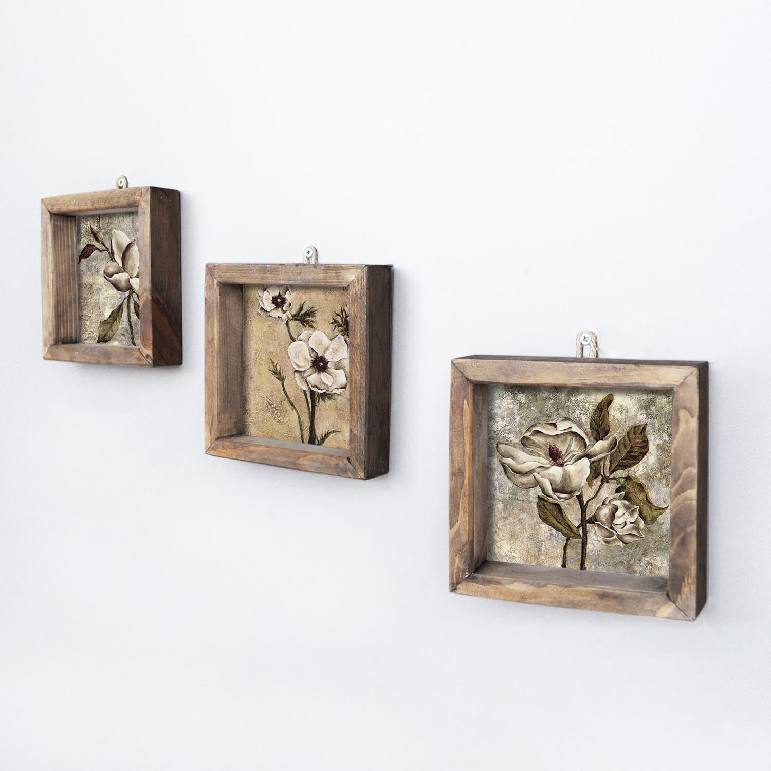 Verleihen Sie Ihrem Raum mit dem UKZM002 von Wallity einen Hauch von Eleganz. Dieses mehrfarbige MDF-Gemälde begeistert durch lebendige Farben und kunstvolles Design.