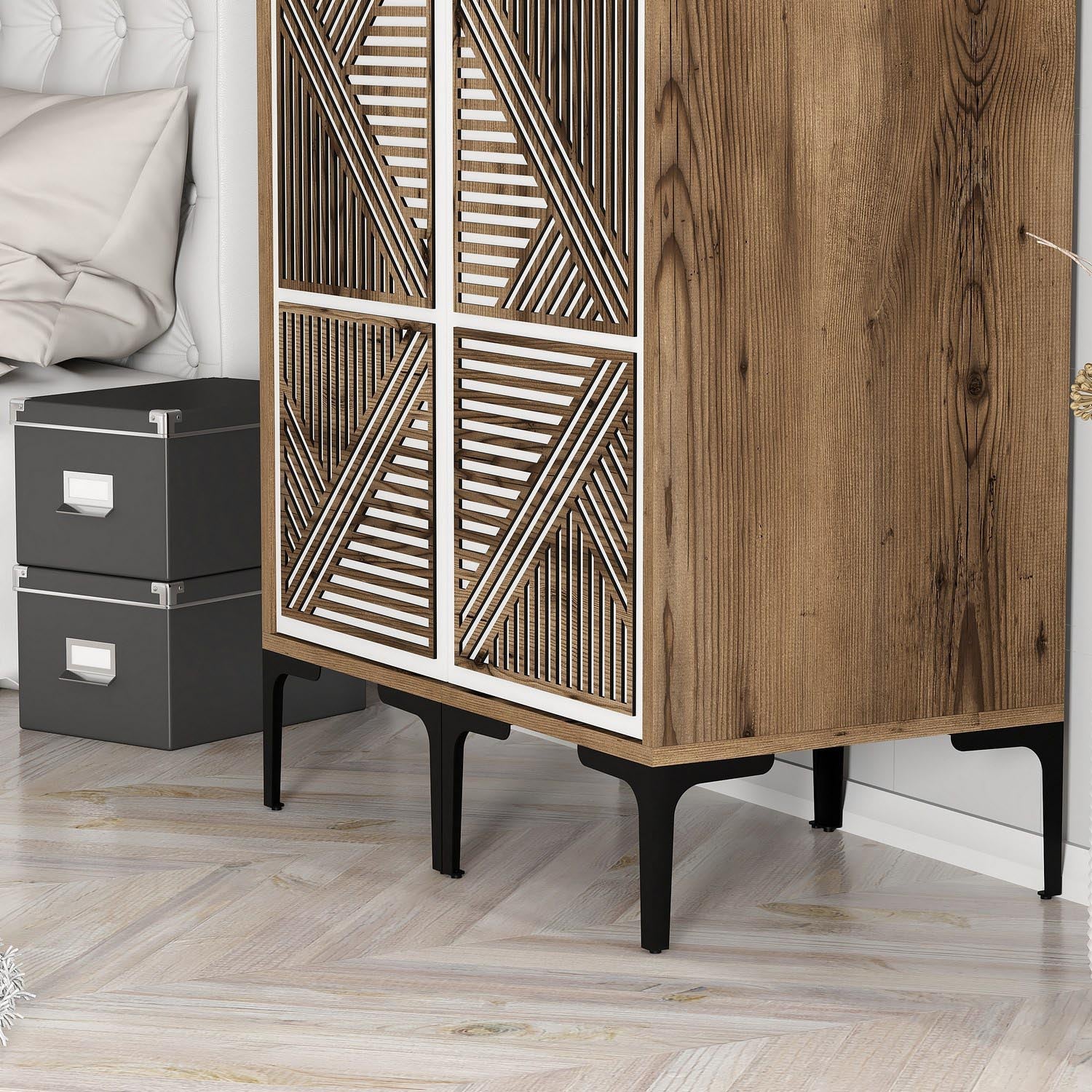 Verleihen Sie Ihrem Schlafzimmer mit der Kumsal PP Garderobe in Walnuss und Weiß von Hanah Home einen Hauch von Eleganz und Funktionalität.