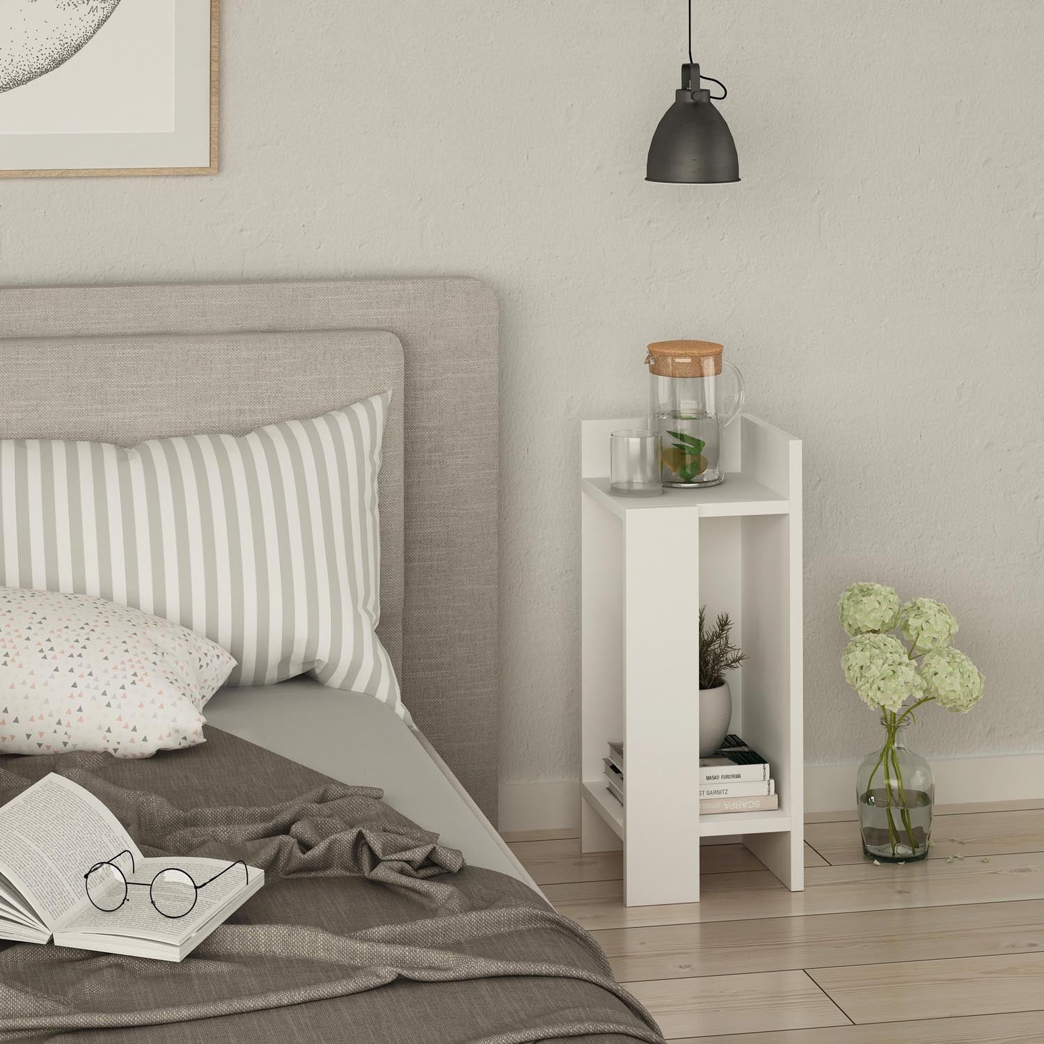 Eleganter Elos Right Nachttisch in Weiß von Hanah Home. Stilvolles Design, langlebig und funktional – ideal für Ihr modernes Schlafzimmer!