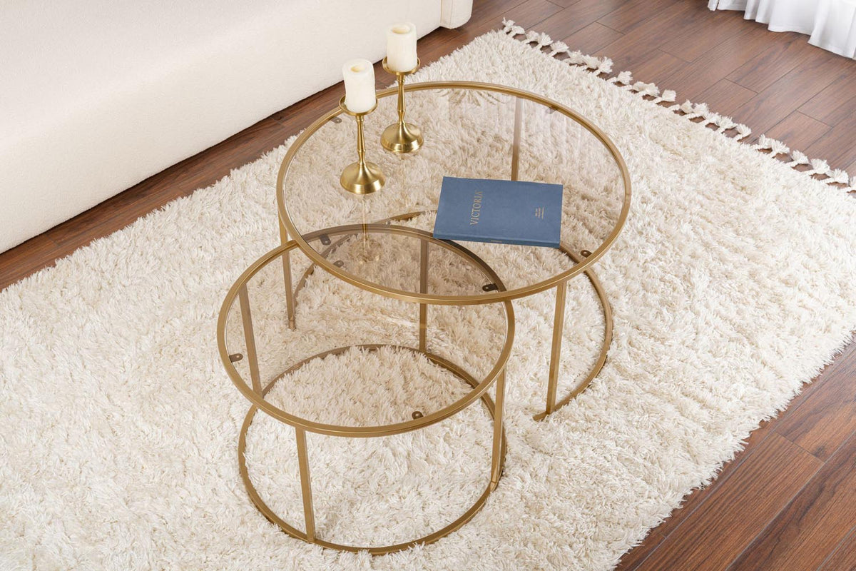 Aurum Sofatisch - Gold
Bronze in Gold / Bronze präsentiert im Onlineshop von KAQTU Design AG. Couchtisch ist von Nordure