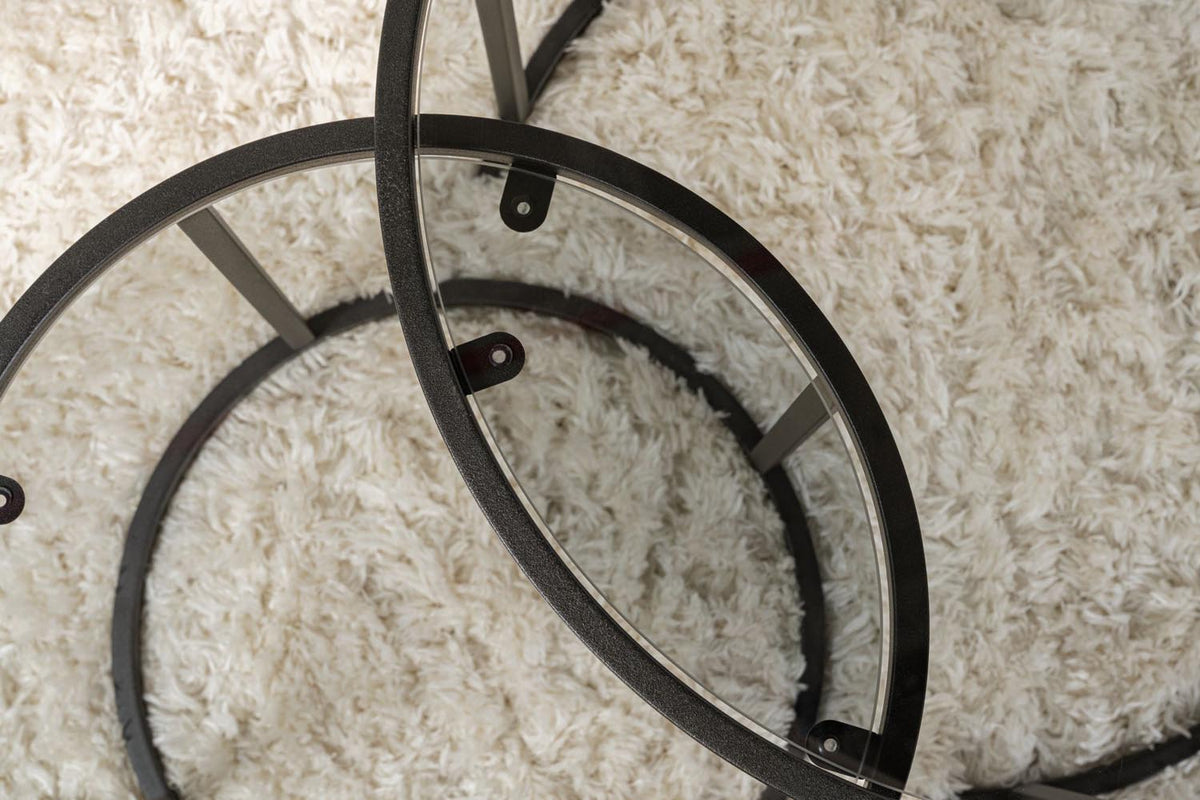Aurum Sofatisch - Schwarz
Grau in Schwarz
Grau präsentiert im Onlineshop von KAQTU Design AG. Couchtisch ist von Nordure