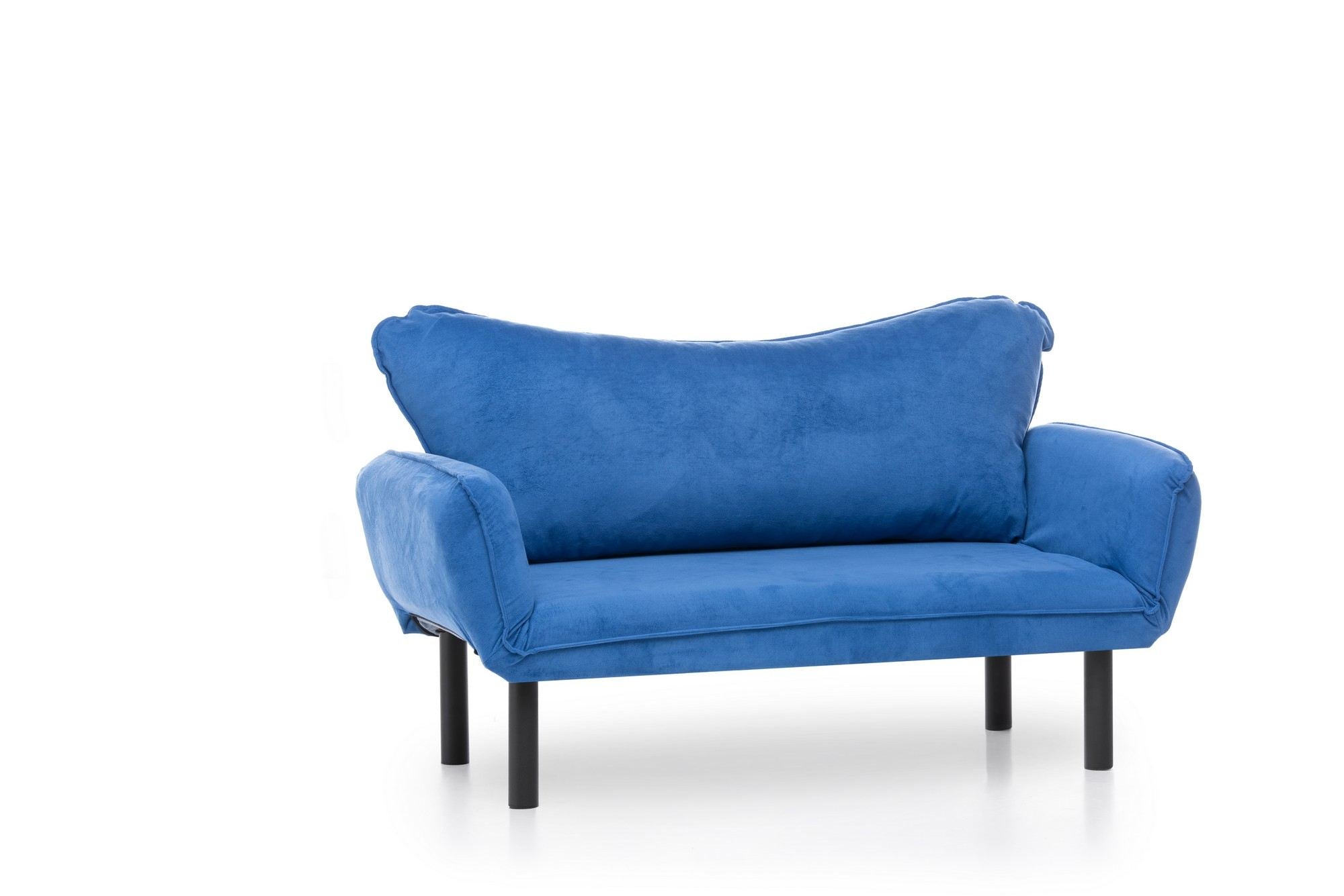Erleben Sie das elegante Chatto Bettsofa in Blau von Atelier Del Sofa – ein vielseitiges Möbelstück, das Stil und Bequemlichkeit vereint.