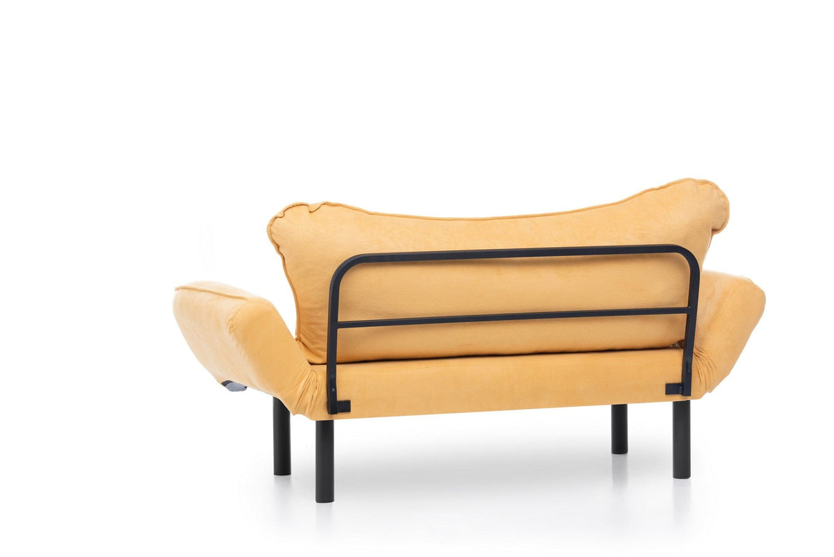 Chatto Bettsofa - Senf in Senf präsentiert im Onlineshop von KAQTU Design AG. Bettsofa ist von Atelier Del Sofa