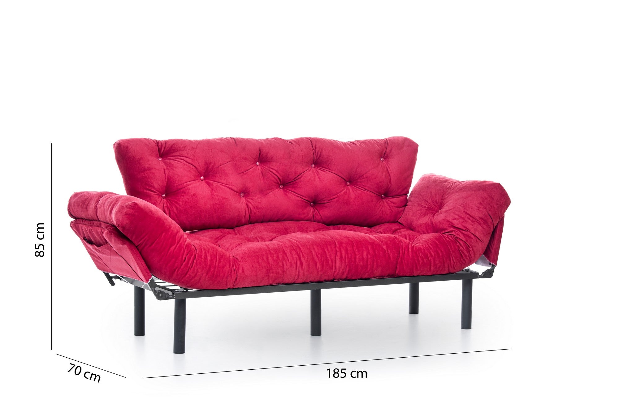 Erleben Sie das Nitta Triple Bettsofa in Maroon von Atelier Del Sofa – ein elegantes 3-Sitzer Sofa, das Komfort und modernes Design perfekt kombiniert.