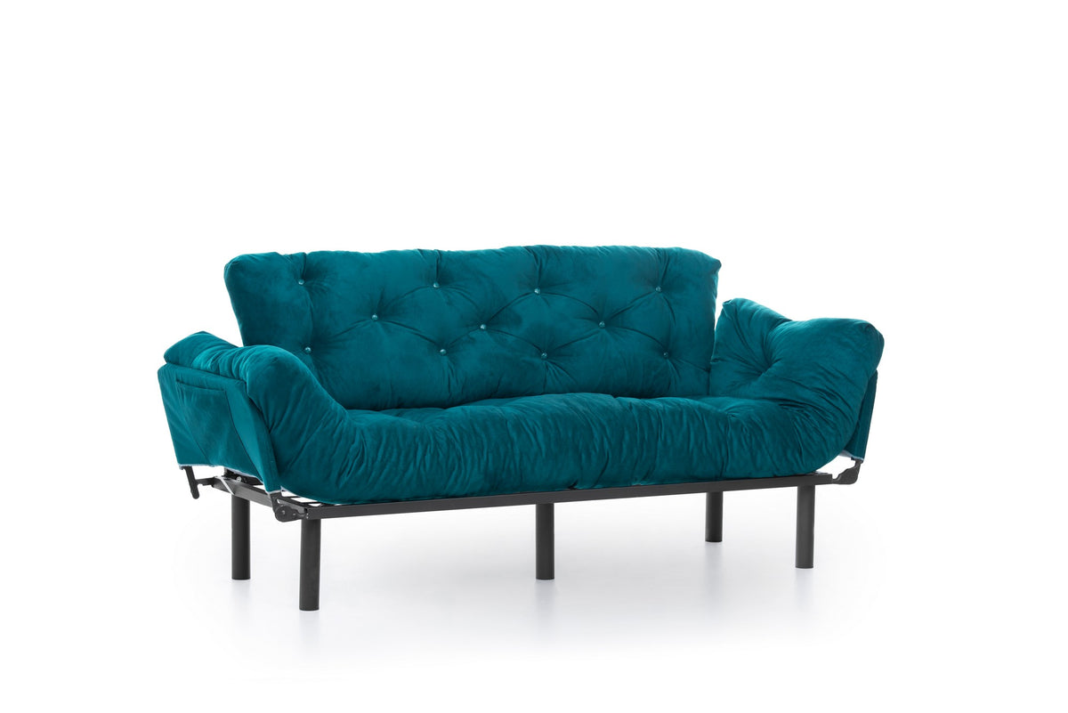 Nitta Triple Bettsofa - Petrolgrün in Petrolgrün präsentiert im Onlineshop von KAQTU Design AG. Bettsofa ist von Atelier Del Sofa