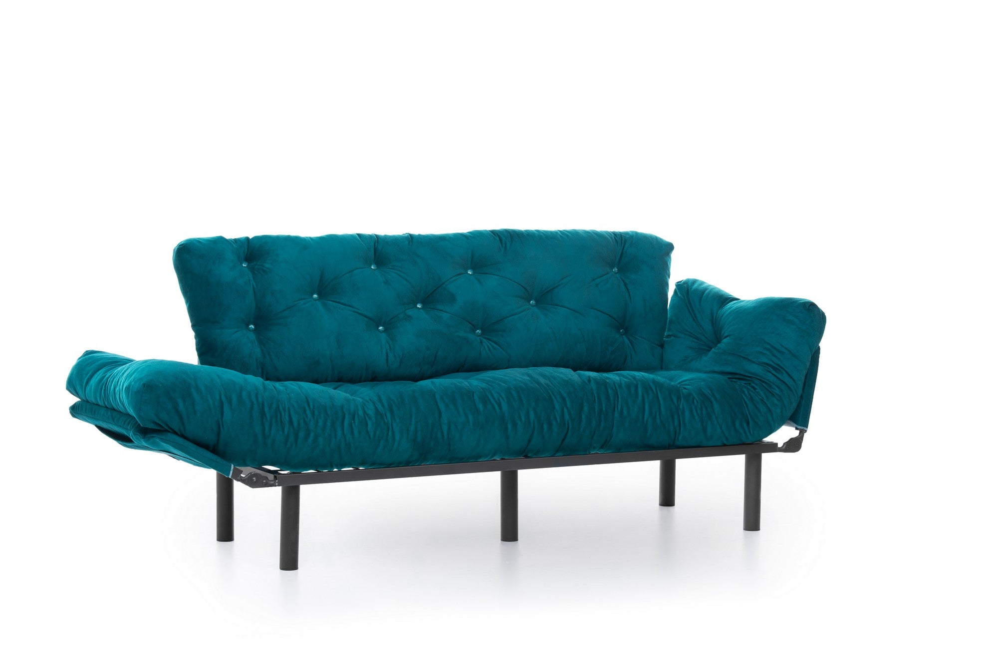Erleben Sie das Nitta Triple Bettsofa in elegantem Petrolgrün – ein stilvolles Möbelstück, das Komfort und Vielseitigkeit vereint!