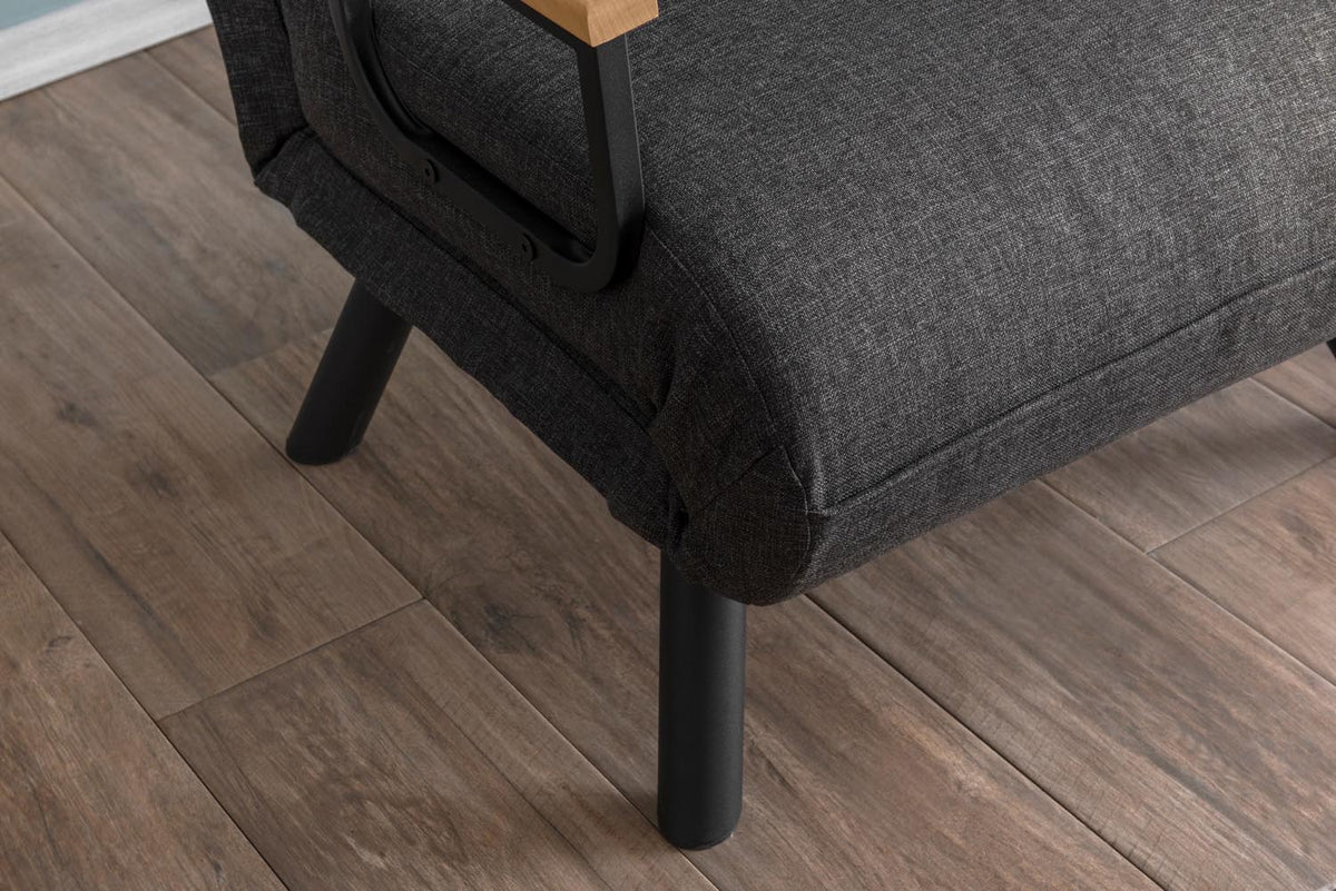 Sando Single Bettsofa - Dunkelgrau in Dunkelgrau präsentiert im Onlineshop von KAQTU Design AG. Bettsessel ist von Atelier Del Sofa