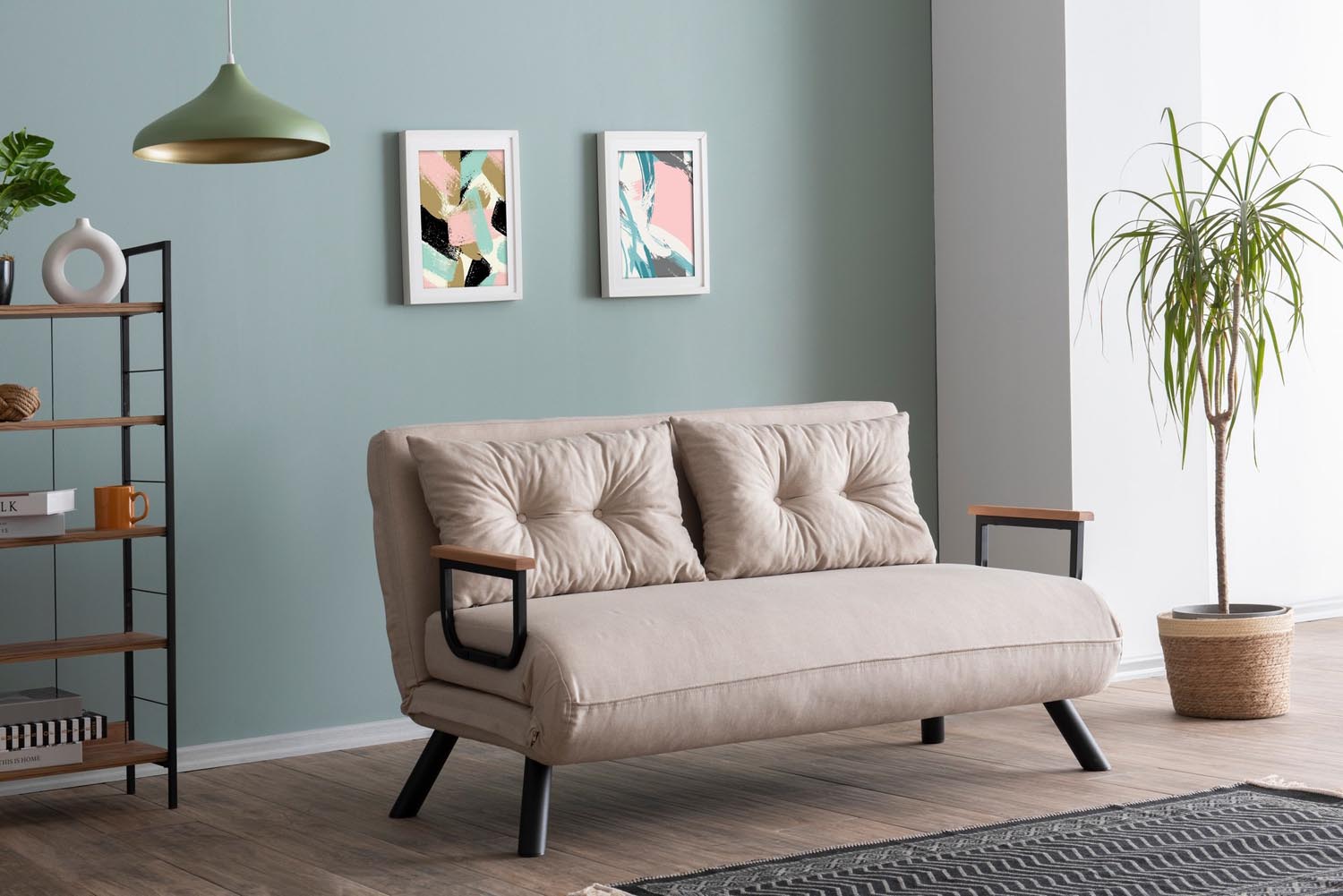 Erleben Sie das Sando 2 Bettsofa in Sahne von Atelier Del Sofa – ein elegantes, multifunktionales Möbelstück, das Komfort und Stil vereint.