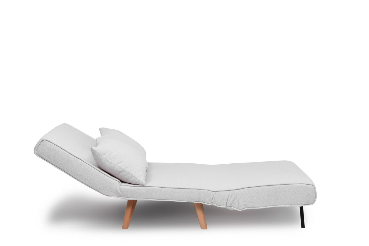 Folde 2 Bettsofa - Weiss in Weiss präsentiert im Onlineshop von KAQTU Design AG. Bettsofa ist von Atelier Del Sofa