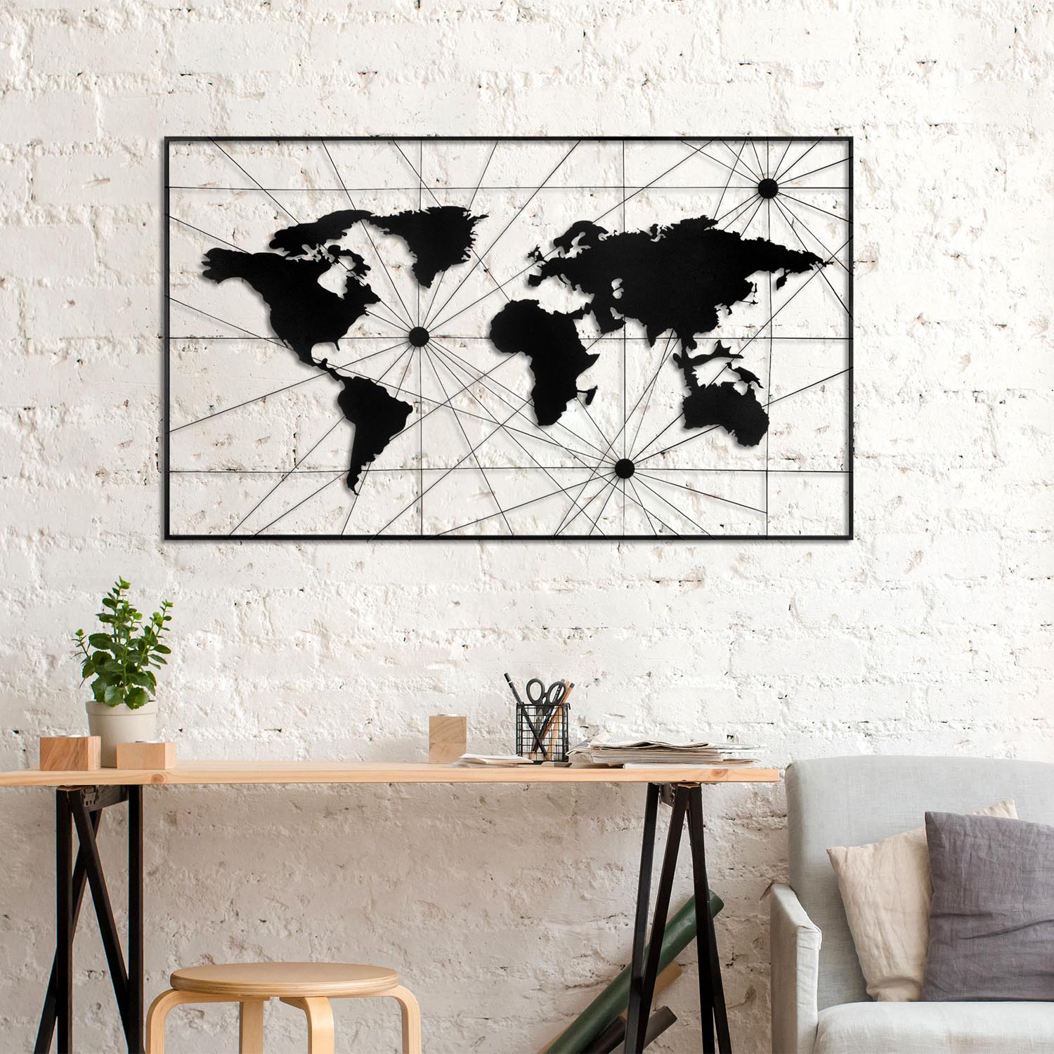 Verleihen Sie Ihrem Raum mit der beeindruckenden World Map 16 von Wallity in Schwarz einen Hauch von Eleganz und Kunst! Ideal für stilvolle Akzente.