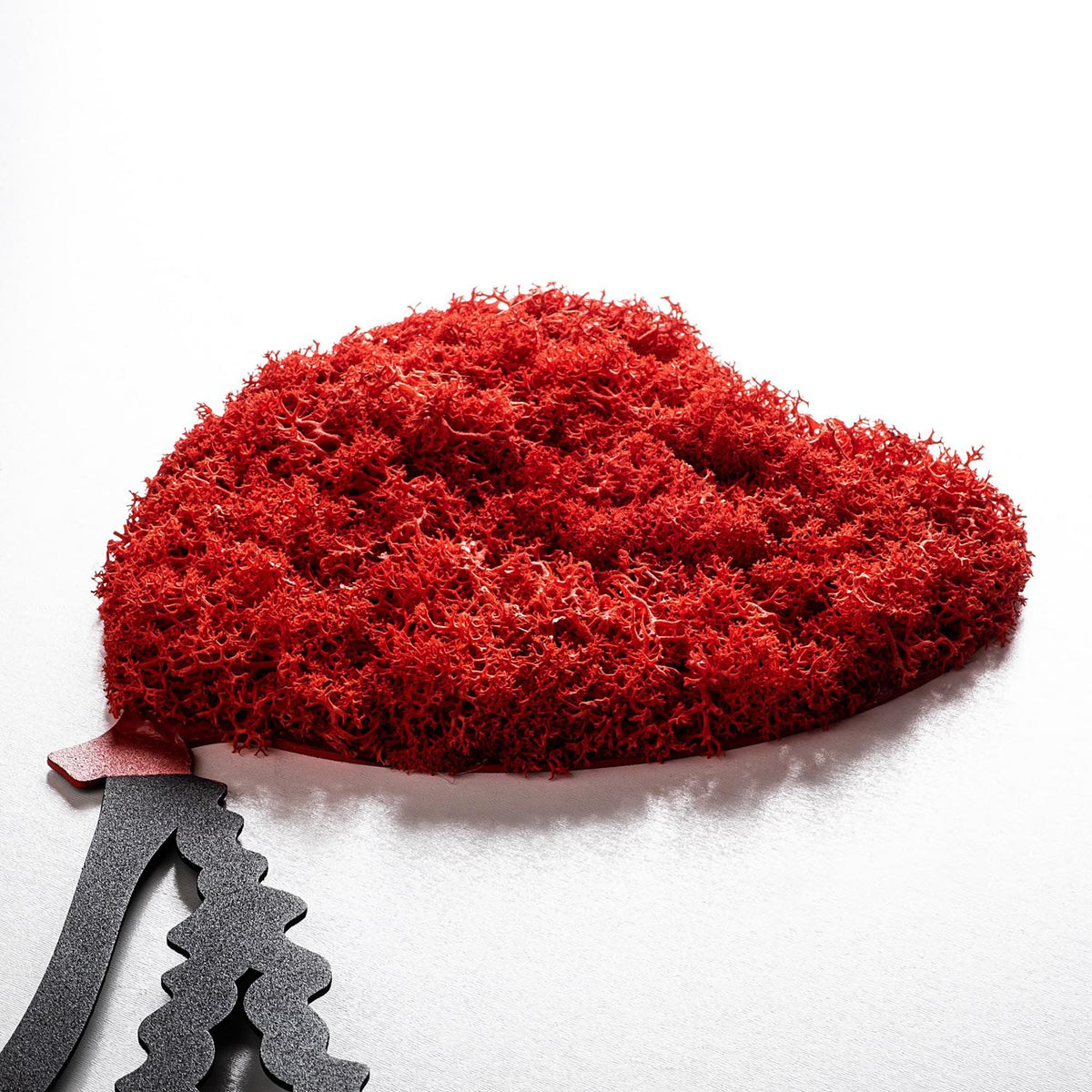 Banksy Wanddeko - Rot Schwarz in Rot Schwarz präsentiert im Onlineshop von KAQTU Design AG. Wanddeko ist von Wallity