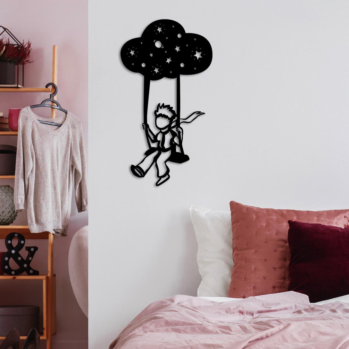 The Little Prince Wanddeko - Schwarz in Schwarz präsentiert im Onlineshop von KAQTU Design AG. Wanddeko ist von Wallity